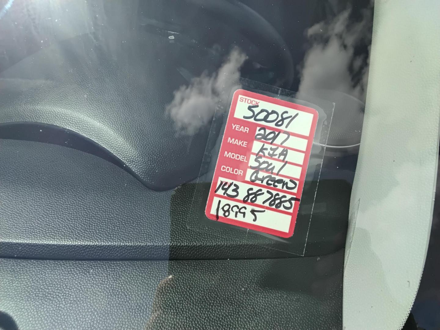 2017 GREEN /Black Kia Soul + (KNDJP3A57H7) with an 2.0L L4 DOHC 16V engine, 6A transmission, located at 5117 SR 674, Wimauma, FL, 33598, (813) 938-5846, 27.712418, -82.322784 - $499 DOWN PLUS TAX & TAG. - Photo#12