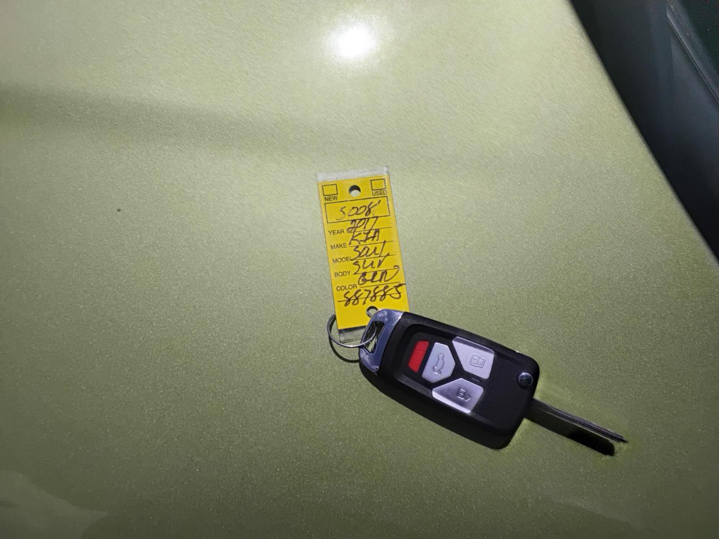 2017 GREEN /Black Kia Soul + (KNDJP3A57H7) with an 2.0L L4 DOHC 16V engine, 6A transmission, located at 5117 SR 674, Wimauma, FL, 33598, (813) 938-5846, 27.712418, -82.322784 - $499 DOWN PLUS TAX & TAG. - Photo#11