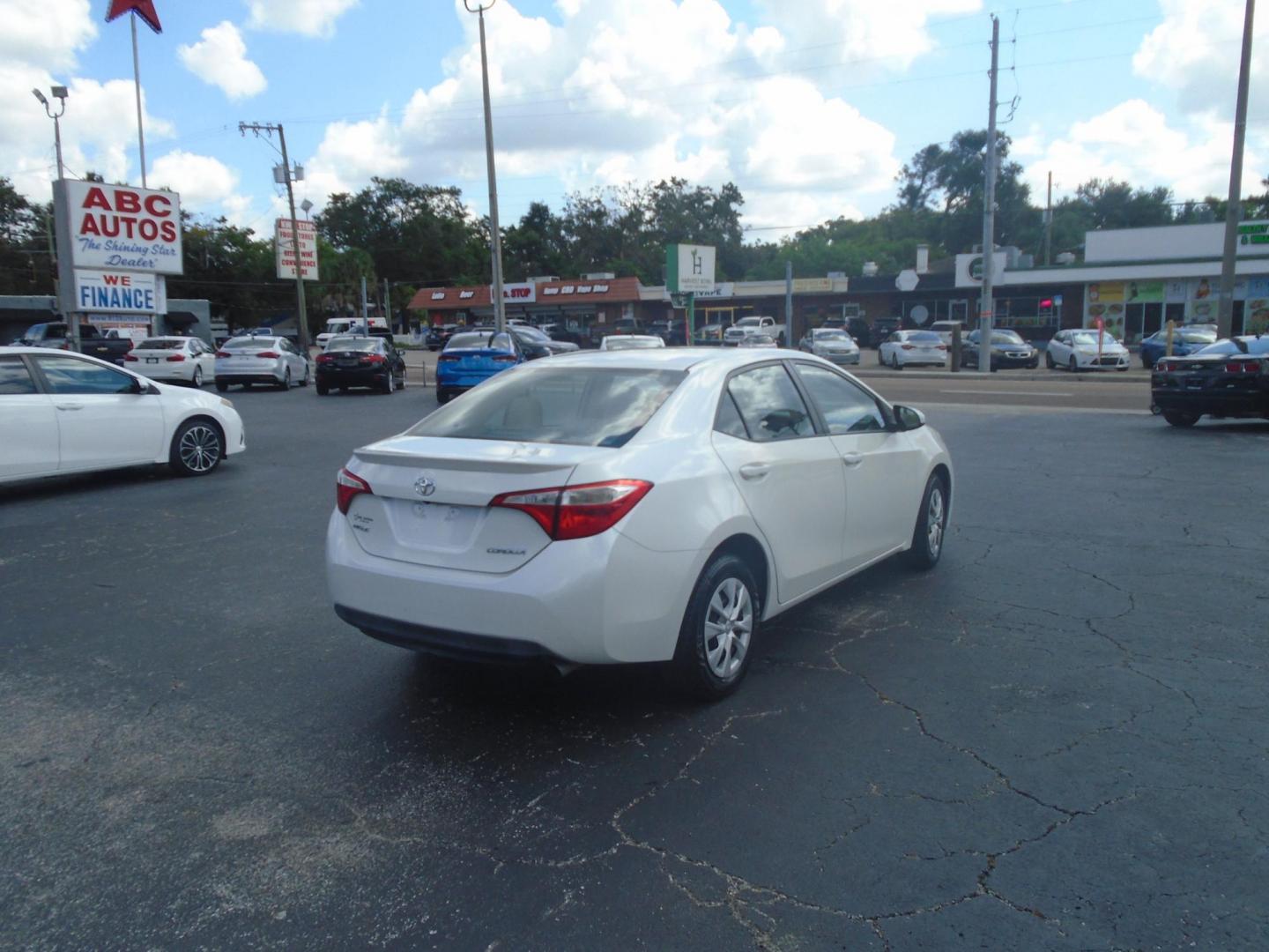 2014 White /Beige Toyota Corolla ECO CVT (5YFBPRHE8EP) with an 1.8L L4 DOHC 16V engine, Continuously Variable Transmission transmission, located at 6112 N Florida Avenue, Tampa, FL, 33604, (888) 521-5131, 27.954929, -82.459534 - 499$ down plus tax & tag. - Photo#5