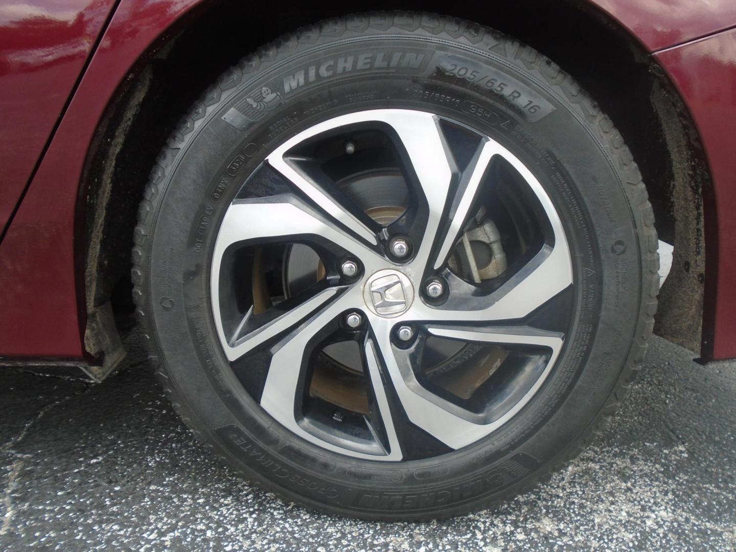 2017 RED /Beige Honda Accord LX Sedan CVT (1HGCR2F3XHA) with an 2.4L L4 DOHC 16V engine, CVT transmission, located at 6112 N Florida Avenue, Tampa, FL, 33604, (888) 521-5131, 27.954929, -82.459534 - 499$ DOWN PLUS TAX & TAG. - Photo#7