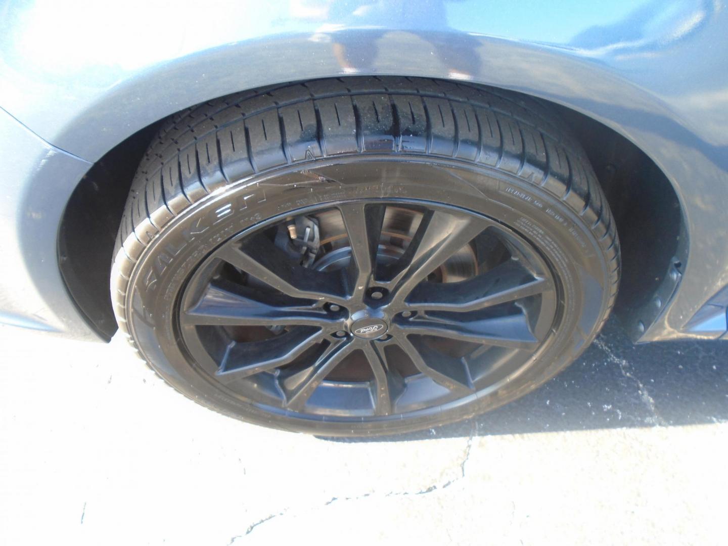 2018 Blue /Beige Ford Flex SEL FWD (2FMGK5C87JB) with an 3.5L V6 DOHC 24V engine, 6A transmission, located at 6112 N Florida Avenue, Tampa, FL, 33604, (888) 521-5131, 27.954929, -82.459534 - 499$ DOWN PLUS TAX & TAG. - Photo#6
