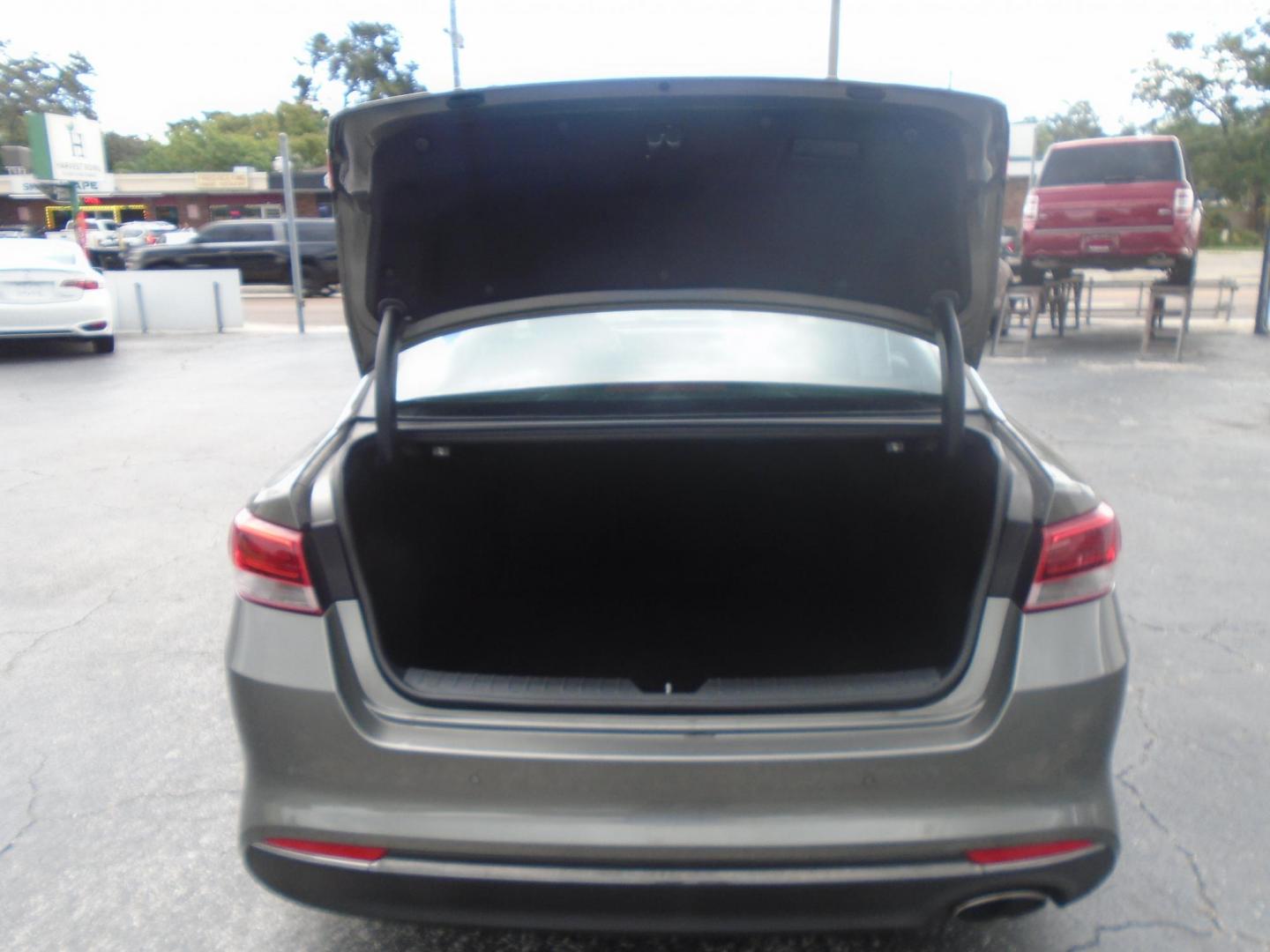 2018 GRAY /Grey Kia Optima LX (5XXGT4L35JG) with an 2.4L L4 DOHC 16V engine, 6A transmission, located at 6112 N Florida Avenue, Tampa, FL, 33604, (888) 521-5131, 27.954929, -82.459534 - 499$ down plus tax & tag. - Photo#13