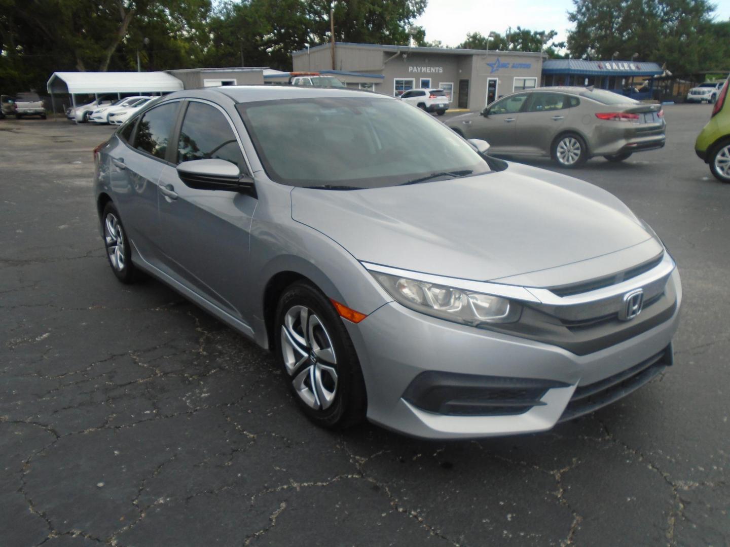 2017 SILVER /Grey Honda Civic LX Sedan CVT (19XFC2F59HE) with an 2.0L L4 DOHC 16V engine, CVT transmission, located at 6112 N Florida Avenue, Tampa, FL, 33604, (888) 521-5131, 27.954929, -82.459534 - 499$ down plus tax & tag. - Photo#3