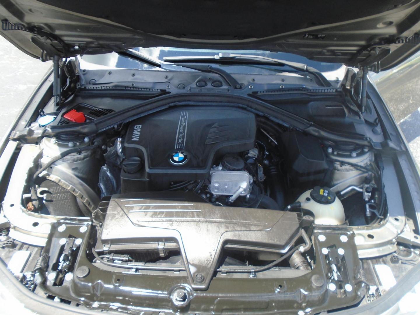 2016 SILVER /Beige BMW 3-Series 328i SULEV (WBA8E9G59GN) with an 2.0L L4 DOHC 16V engine, located at 6112 N Florida Avenue, Tampa, FL, 33604, (888) 521-5131, 27.954929, -82.459534 - 499$ down plus tax & tag. - Photo#7