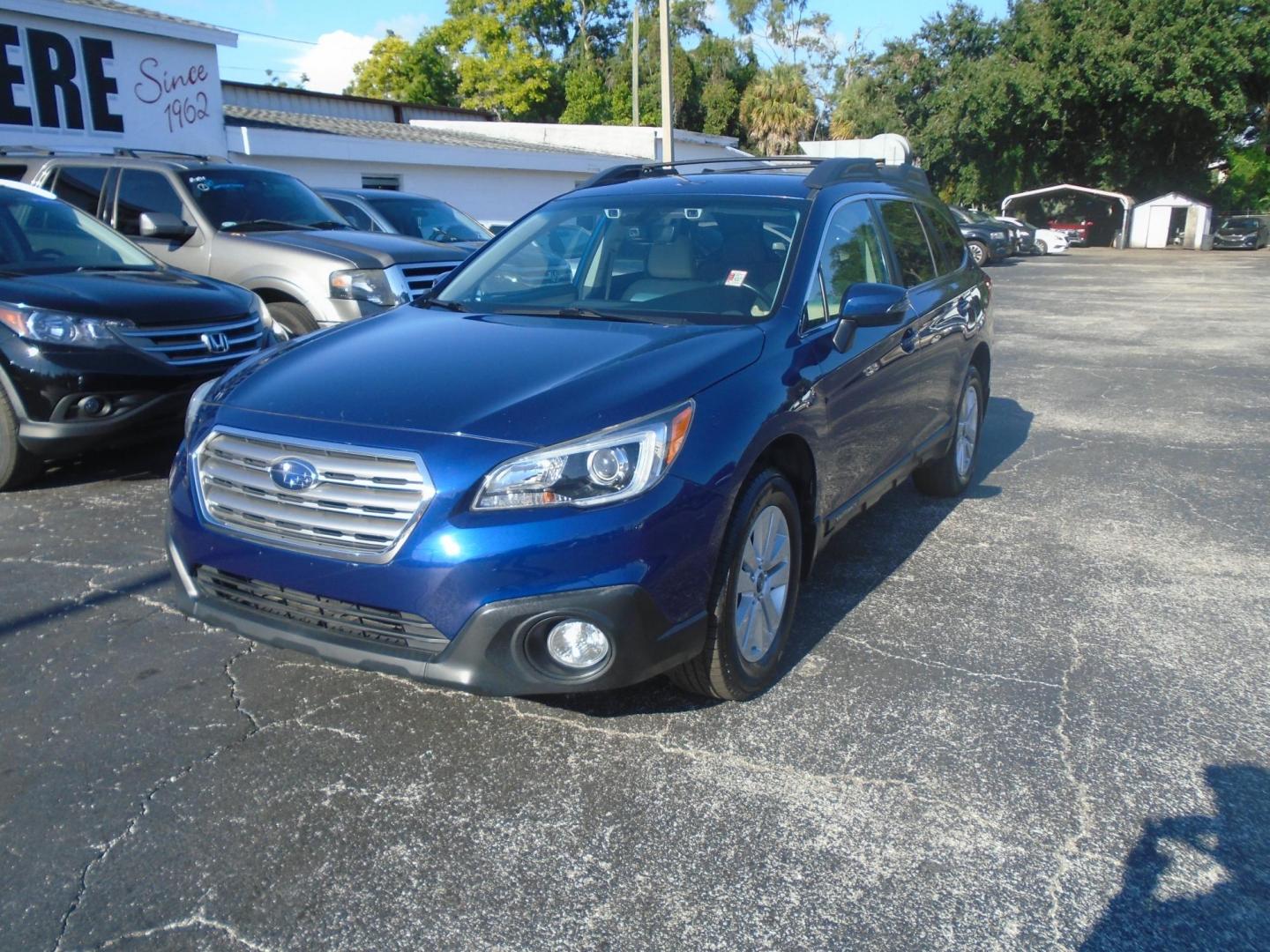 2017 Blue /Beige Subaru Outback 2.5i Premium (4S4BSAFCXH3) with an 2.5L H4 DOHC 16V engine, CVT transmission, located at 6112 N Florida Avenue, Tampa, FL, 33604, (888) 521-5131, 27.954929, -82.459534 - 499$ DOWN PLUS TAX & TAG. - Photo#2