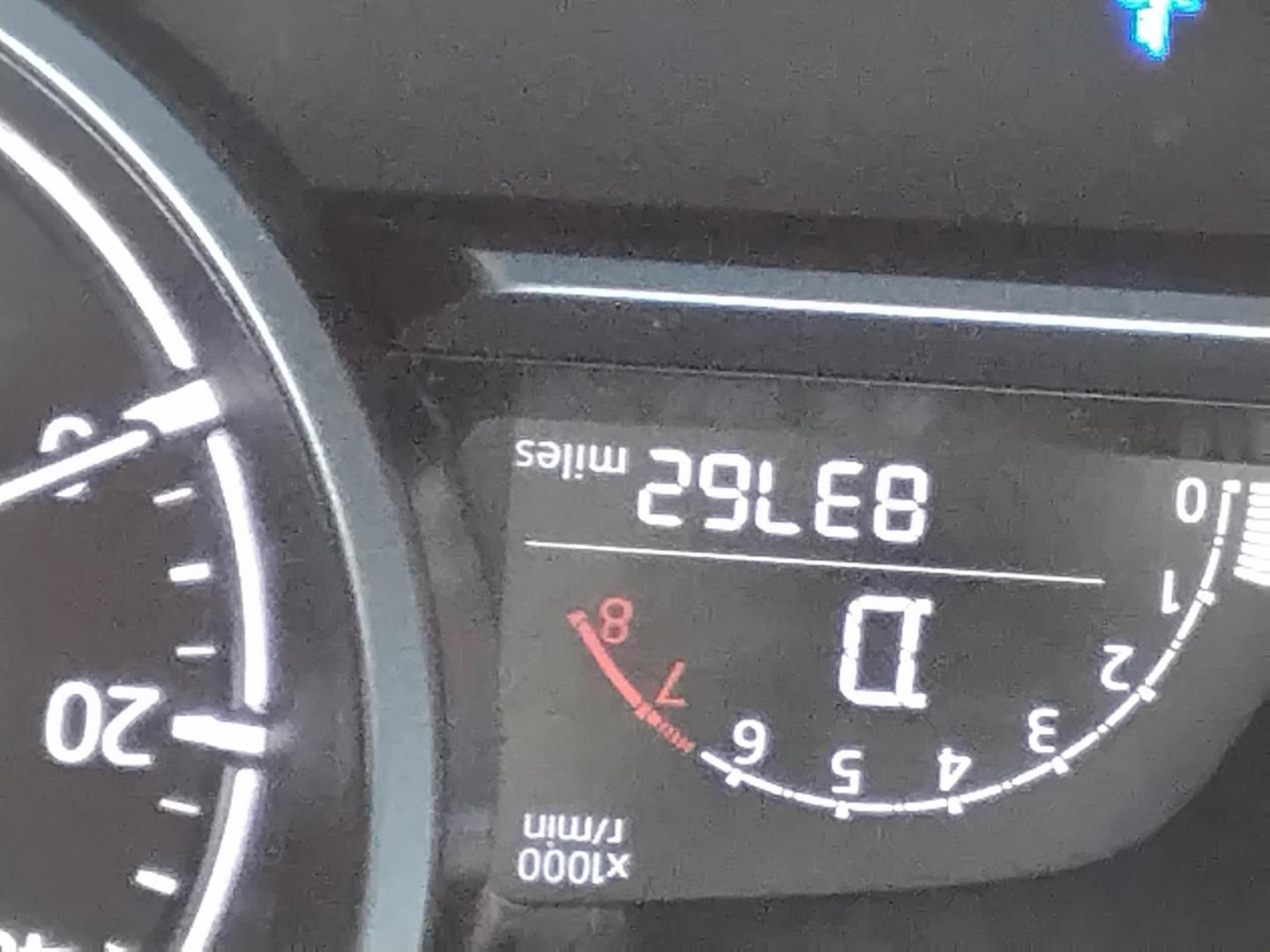 2017 White /BLACK Mazda MAZDA3 i Touring AT 5-Door (JM1BN1L77H1) with an 2.0L L4 DOHC 16V engine, 6A transmission, located at 6112 N Florida Avenue, Tampa, FL, 33604, (888) 521-5131, 27.954929, -82.459534 - 499$ down plus tax & tag. - Photo#13