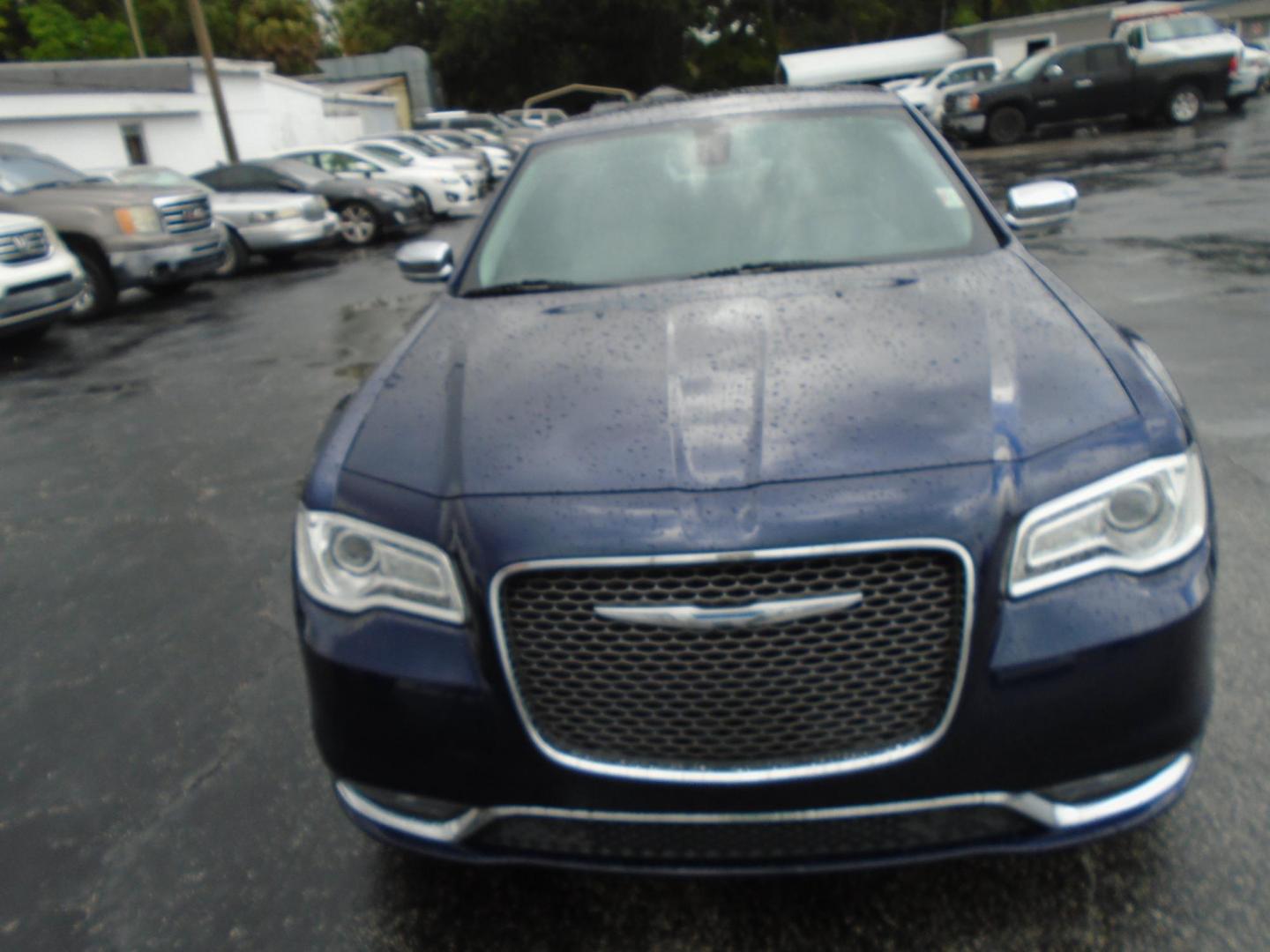 2015 Blue /White Chrysler 300 C RWD (2C3CCAEG1FH) with an 3.6L V6 SOHC 24V engine, 8A transmission, located at 6112 N Florida Avenue, Tampa, FL, 33604, (888) 521-5131, 27.954929, -82.459534 - 499$ down plus tax & tag. - Photo#3