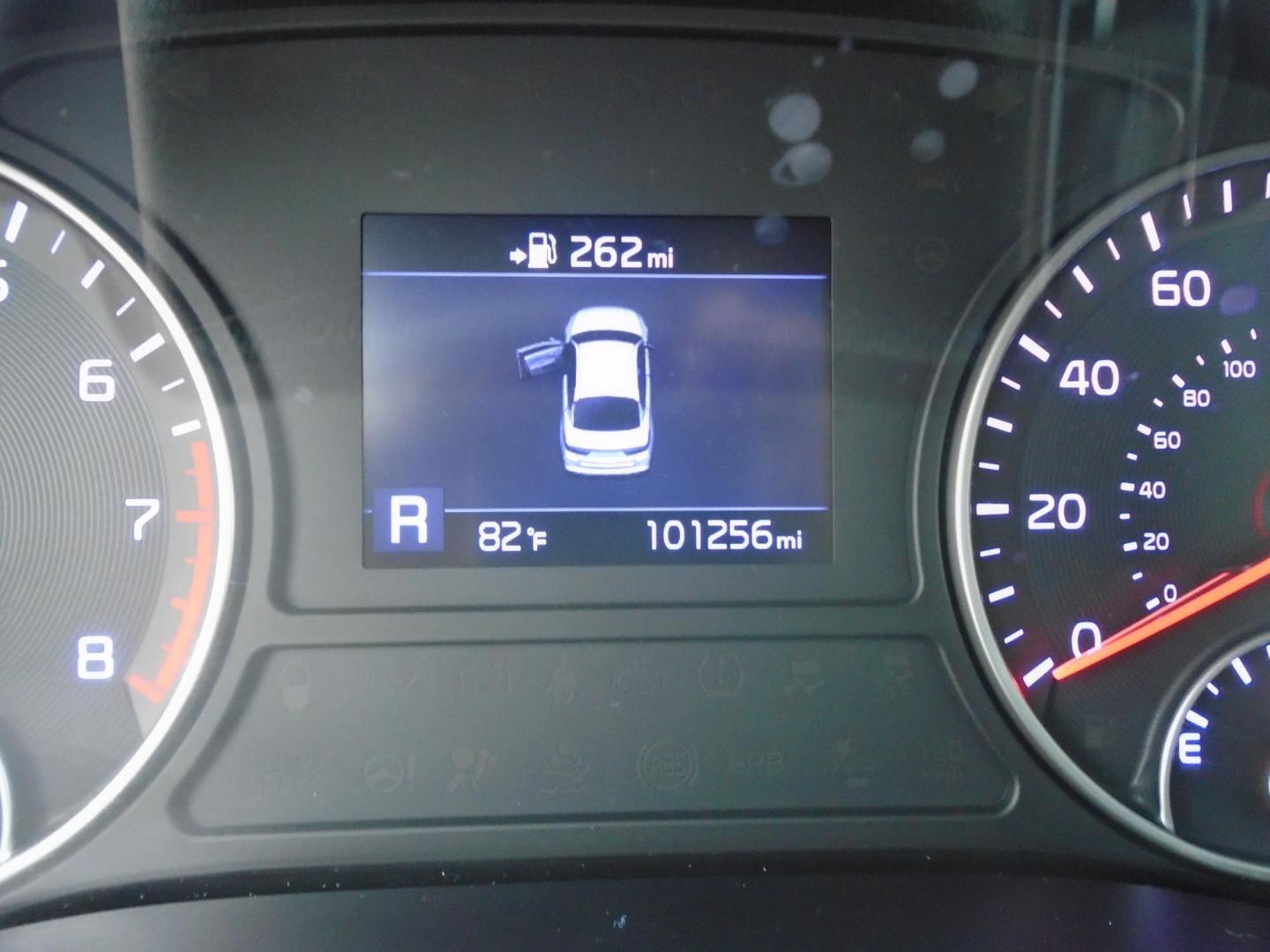 2019 BLACK /BLACK Kia Optima LX (5XXGT4L35KG) with an 2.4L L4 DOHC 16V engine, 6A transmission, located at 6112 N Florida Avenue, Tampa, FL, 33604, (888) 521-5131, 27.954929, -82.459534 - 499$ DOWN PLUS TAX & TAG. - Photo#11