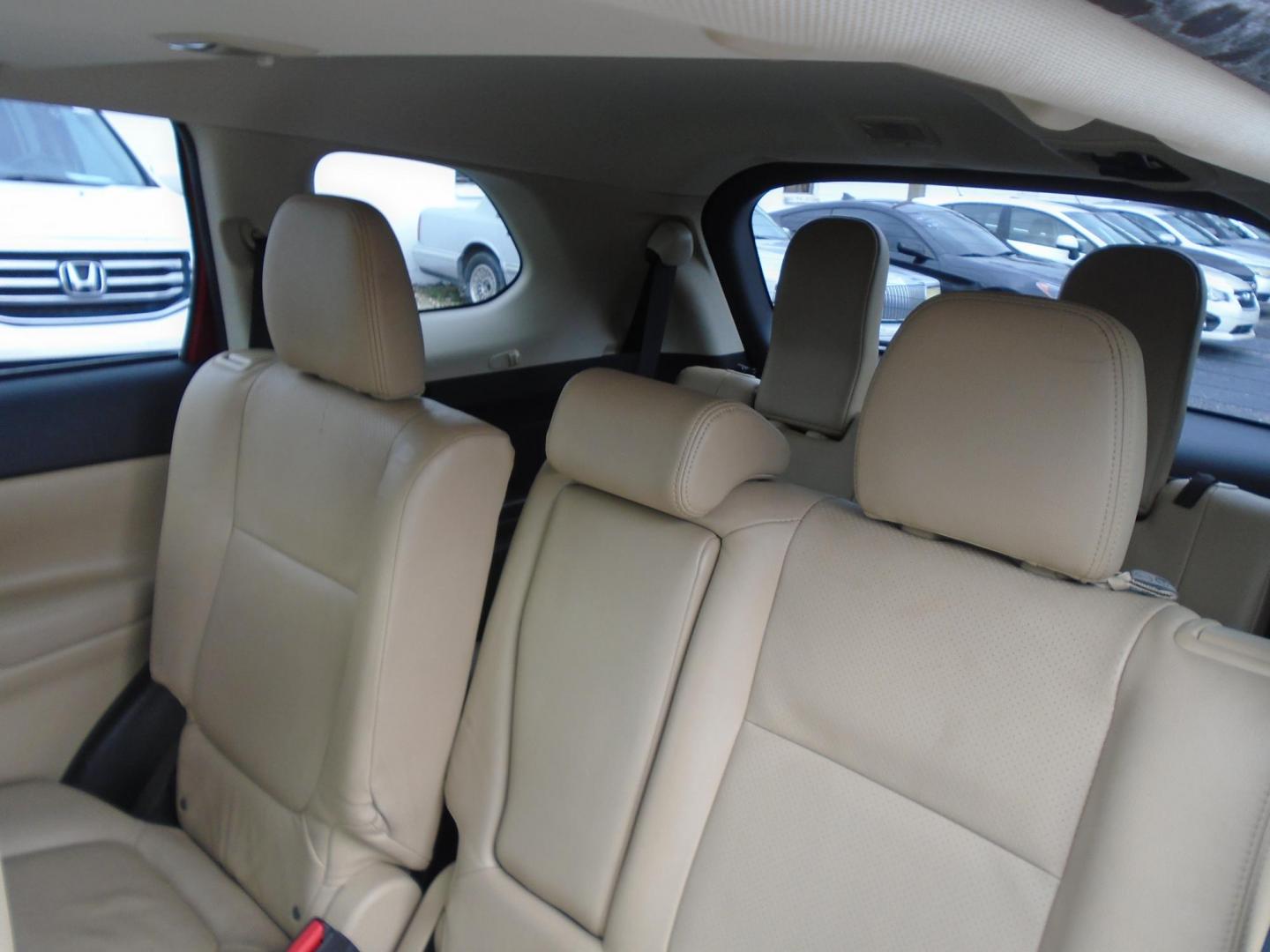 2017 RED /Beige Mitsubishi Outlander SEL 2WD (JA4AD3A3XHZ) with an 2.4L L4 DOHC 16V engine, CVT transmission, located at 6112 N Florida Avenue, Tampa, FL, 33604, (888) 521-5131, 27.954929, -82.459534 - 499$ DOWN PLUS TAX & TAG. - Photo#11
