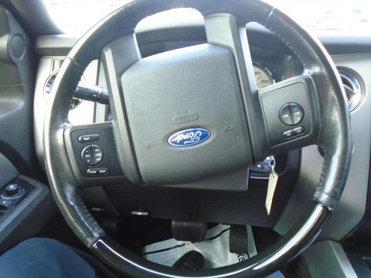2012 GRAY /Black Ford Expedition Limited 2WD (1FMJU1K53CE) with an 5.4L V8 SOHC 16V FFV engine, 6-Speed Automatic transmission, located at 6112 N Florida Avenue, Tampa, FL, 33604, (888) 521-5131, 27.954929, -82.459534 - 499$ DOWN PLUS TAX & TAG. - Photo#10