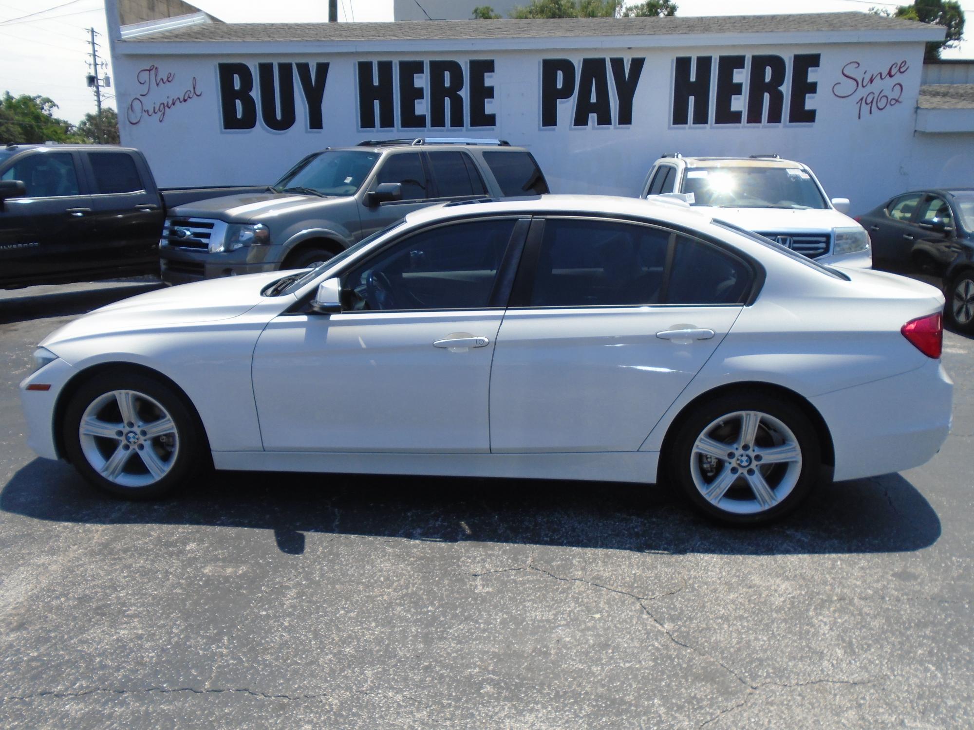 photo of 2014 BMW 3-Series 328i Sedan