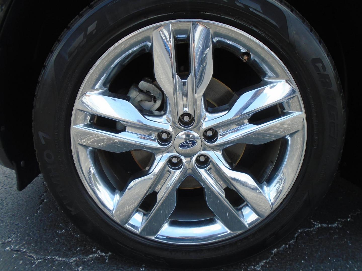 2013 BLACK /Grey Ford Edge SEL FWD (2FMDK3J97DB) with an 2.0L L4 DOHC 16V engine, 6-Speed Automatic transmission, located at 6112 N Florida Avenue, Tampa, FL, 33604, (888) 521-5131, 27.954929, -82.459534 - 499$ down plus tax & tag. - Photo#15