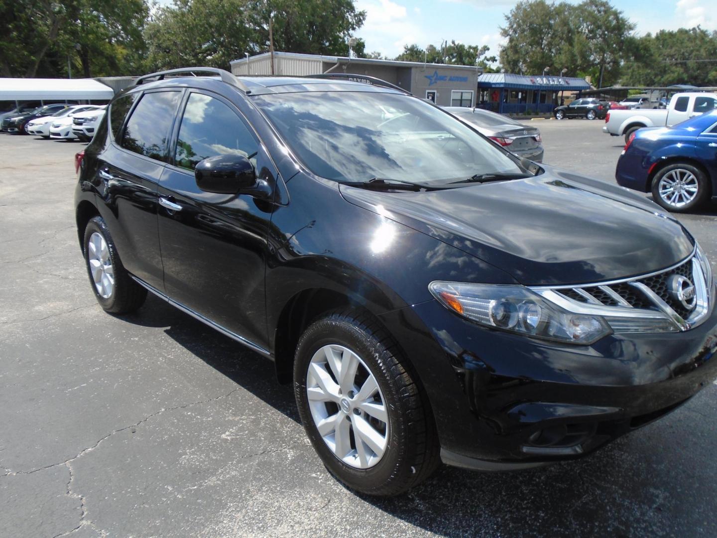 2012 BLACK /Grey Nissan Murano SL AWD (JN8AZ1MW9CW) with an 3.5L V6 DOHC 24V engine, Continuously Variable Transmission transmission, located at 6112 N Florida Avenue, Tampa, FL, 33604, (888) 521-5131, 27.954929, -82.459534 - 499$ down plus tax & tag. - Photo#6