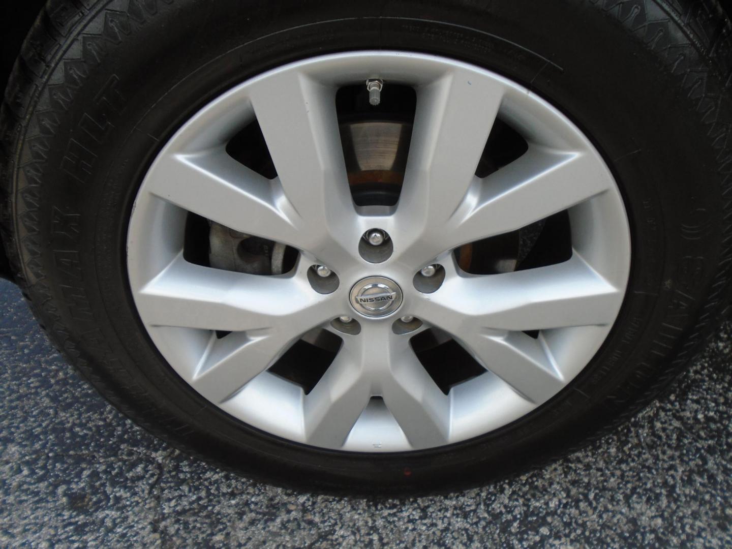2012 BLACK /Grey Nissan Murano SL AWD (JN8AZ1MW9CW) with an 3.5L V6 DOHC 24V engine, Continuously Variable Transmission transmission, located at 6112 N Florida Avenue, Tampa, FL, 33604, (888) 521-5131, 27.954929, -82.459534 - 499$ down plus tax & tag. - Photo#26