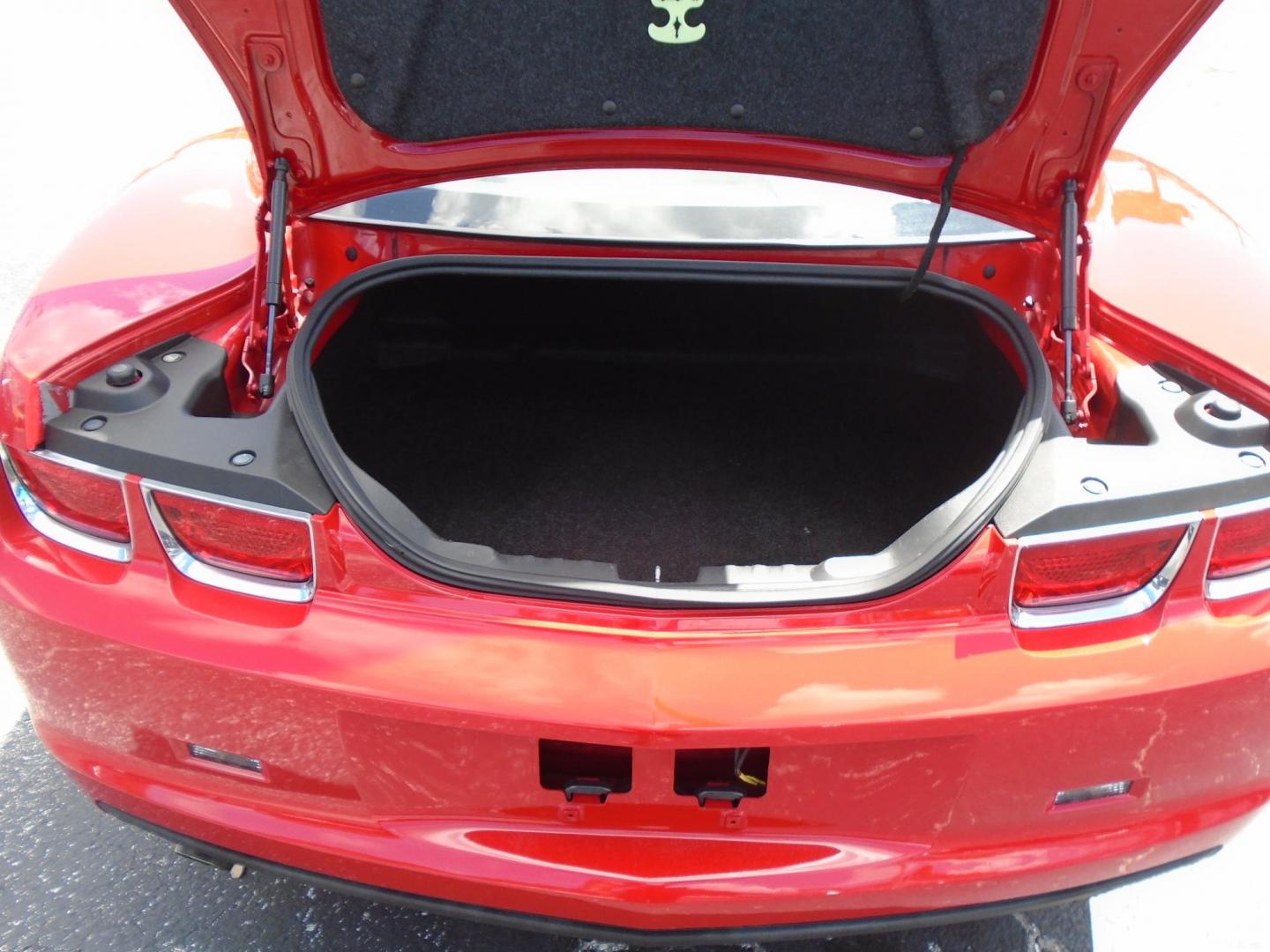 2011 RED /Grey Chevrolet Camaro LS Coupe (2G1FA1ED0B9) with an 3.6L V6 DOHC 24V engine, 6-Speed Automatic transmission, located at 6112 N Florida Avenue, Tampa, FL, 33604, (888) 521-5131, 27.954929, -82.459534 - $499 DOWN PLUS TAX & TAG. - Photo#7
