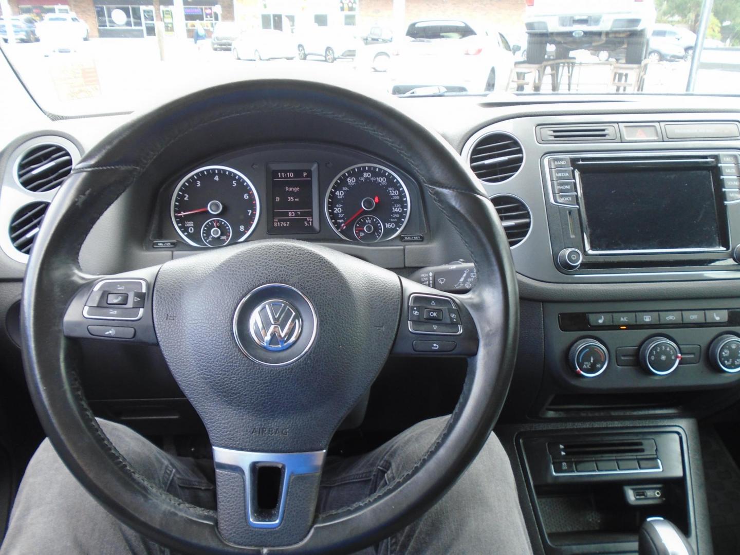 2017 Blue /Black Volkswagen Tiguan SE (WVGAV7AX3HK) with an 2.0L L4 DOHC 16V TURBO engine, 6A transmission, located at 6112 N Florida Avenue, Tampa, FL, 33604, (888) 521-5131, 27.954929, -82.459534 - 499$ down plus tax & tag. - Photo#8