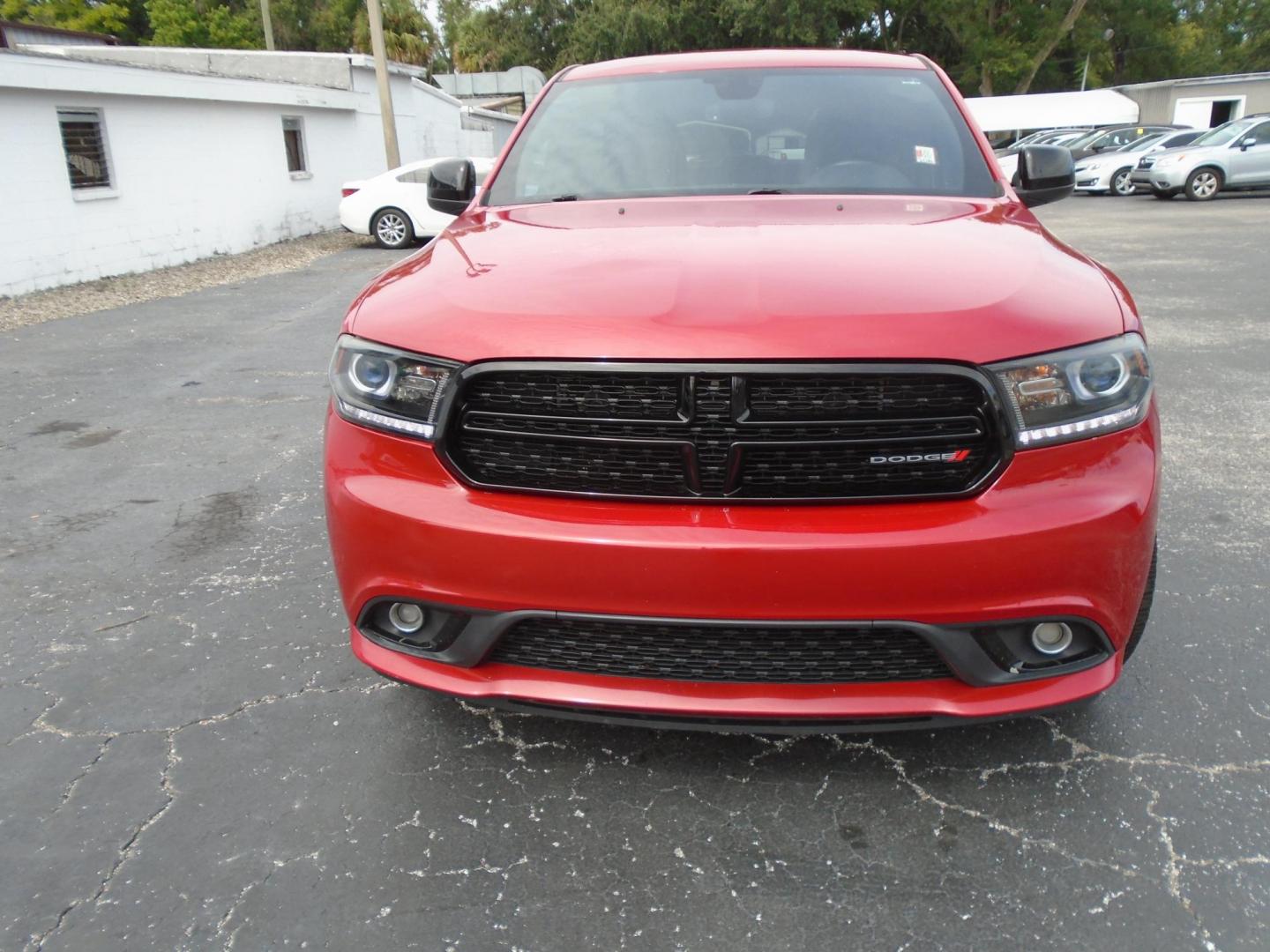 2018 RED /Grey Dodge Durango SXT RWD (1C4RDHAG5JC) with an 3.6L V6 DOHC 24V engine, 8A transmission, located at 6112 N Florida Avenue, Tampa, FL, 33604, (888) 521-5131, 27.954929, -82.459534 - Just $499 down, plus tax and tag. - Photo#1