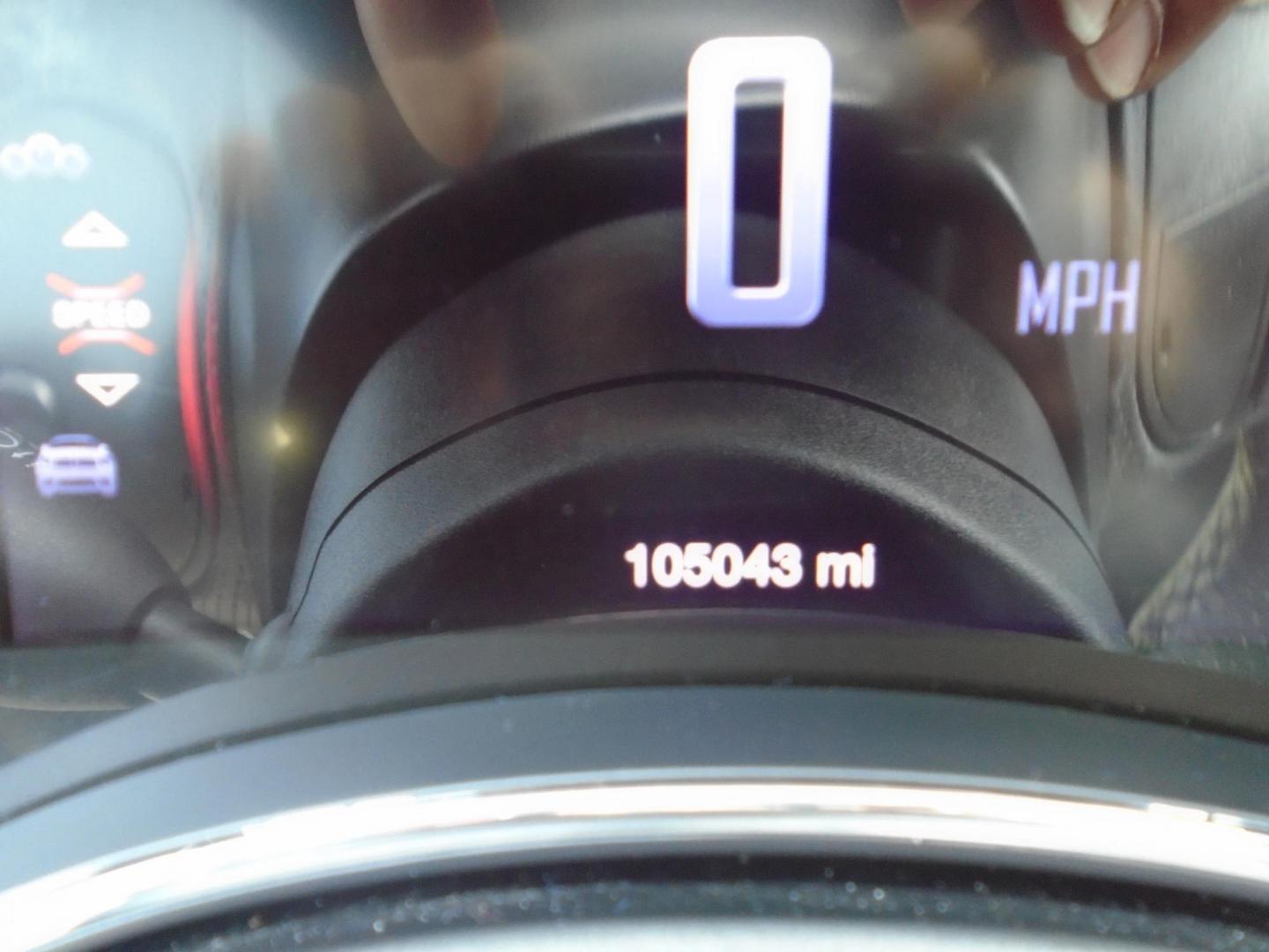 2018 RED /Grey Dodge Durango SXT RWD (1C4RDHAG5JC) with an 3.6L V6 DOHC 24V engine, 8A transmission, located at 6112 N Florida Avenue, Tampa, FL, 33604, (888) 521-5131, 27.954929, -82.459534 - Just $499 down, plus tax and tag. - Photo#14