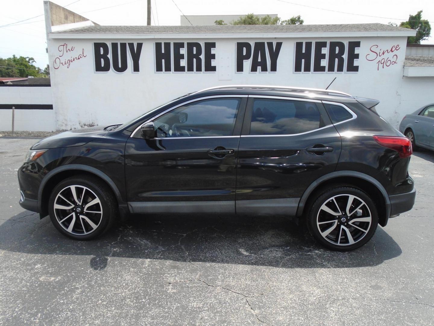 2017 BLACK /Beige Nissan Rogue Sport SL (JN1BJ1CP2HW) with an 2.0L L4 DOHC 16V engine, CVT transmission, located at 6112 N Florida Avenue, Tampa, FL, 33604, (888) 521-5131, 27.954929, -82.459534 - Just $499 down, plus tax and tag. - Photo#0