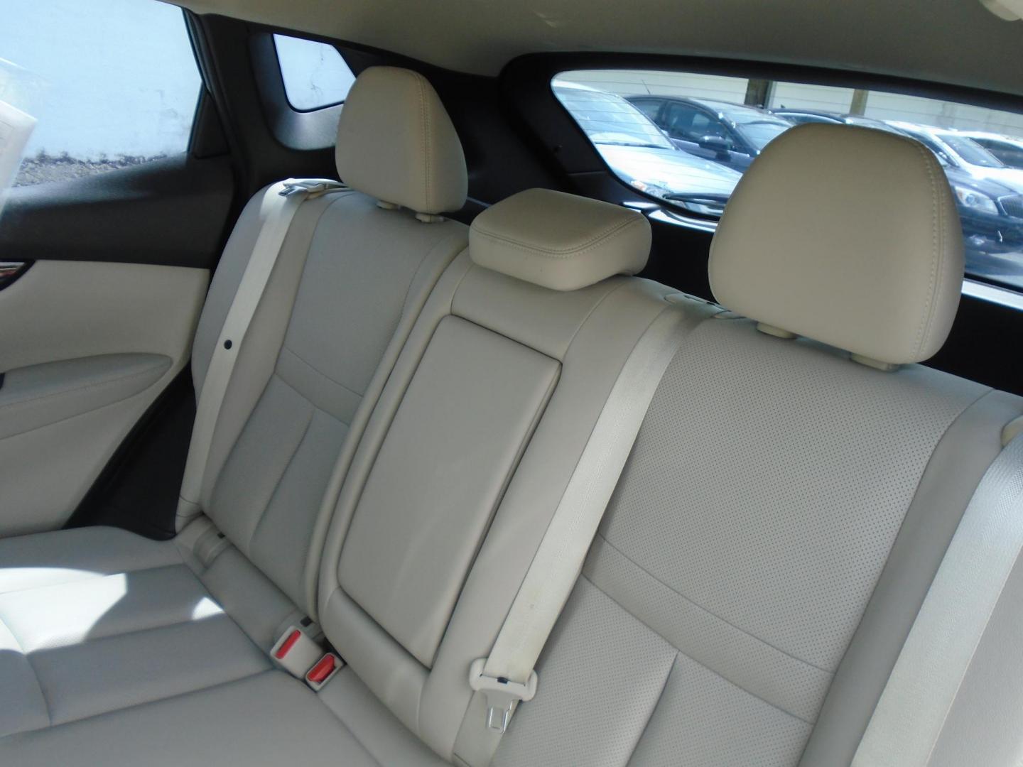 2017 BLACK /Beige Nissan Rogue Sport SL (JN1BJ1CP2HW) with an 2.0L L4 DOHC 16V engine, CVT transmission, located at 6112 N Florida Avenue, Tampa, FL, 33604, (888) 521-5131, 27.954929, -82.459534 - Just $499 down, plus tax and tag. - Photo#14