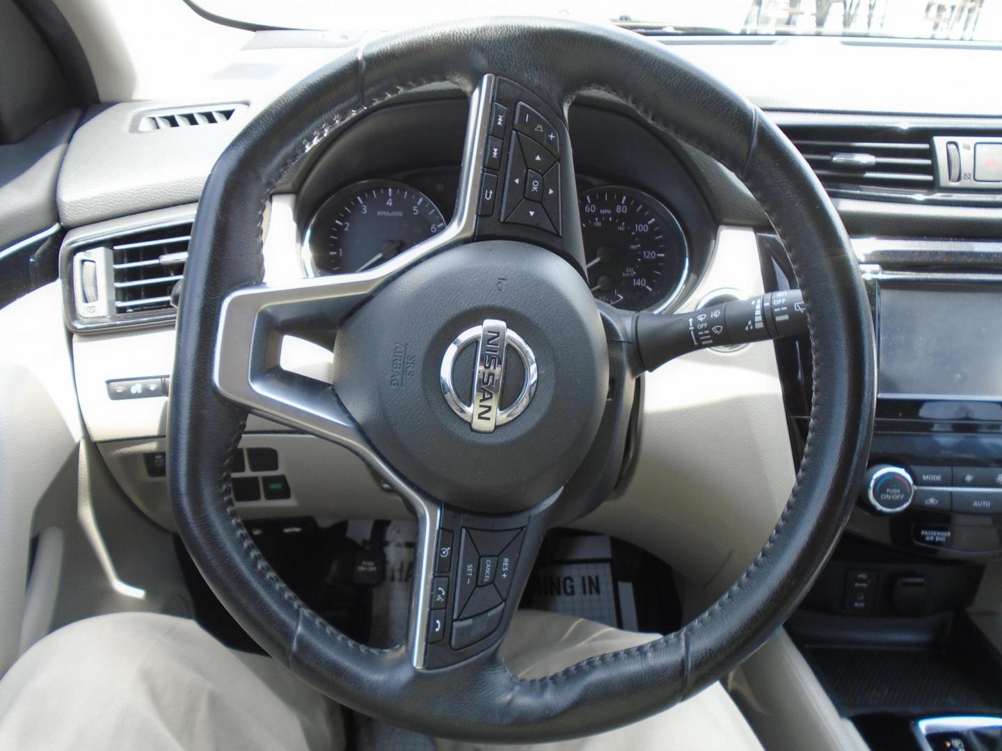 2017 BLACK /Beige Nissan Rogue Sport SL (JN1BJ1CP2HW) with an 2.0L L4 DOHC 16V engine, CVT transmission, located at 6112 N Florida Avenue, Tampa, FL, 33604, (888) 521-5131, 27.954929, -82.459534 - Just $499 down, plus tax and tag. - Photo#9