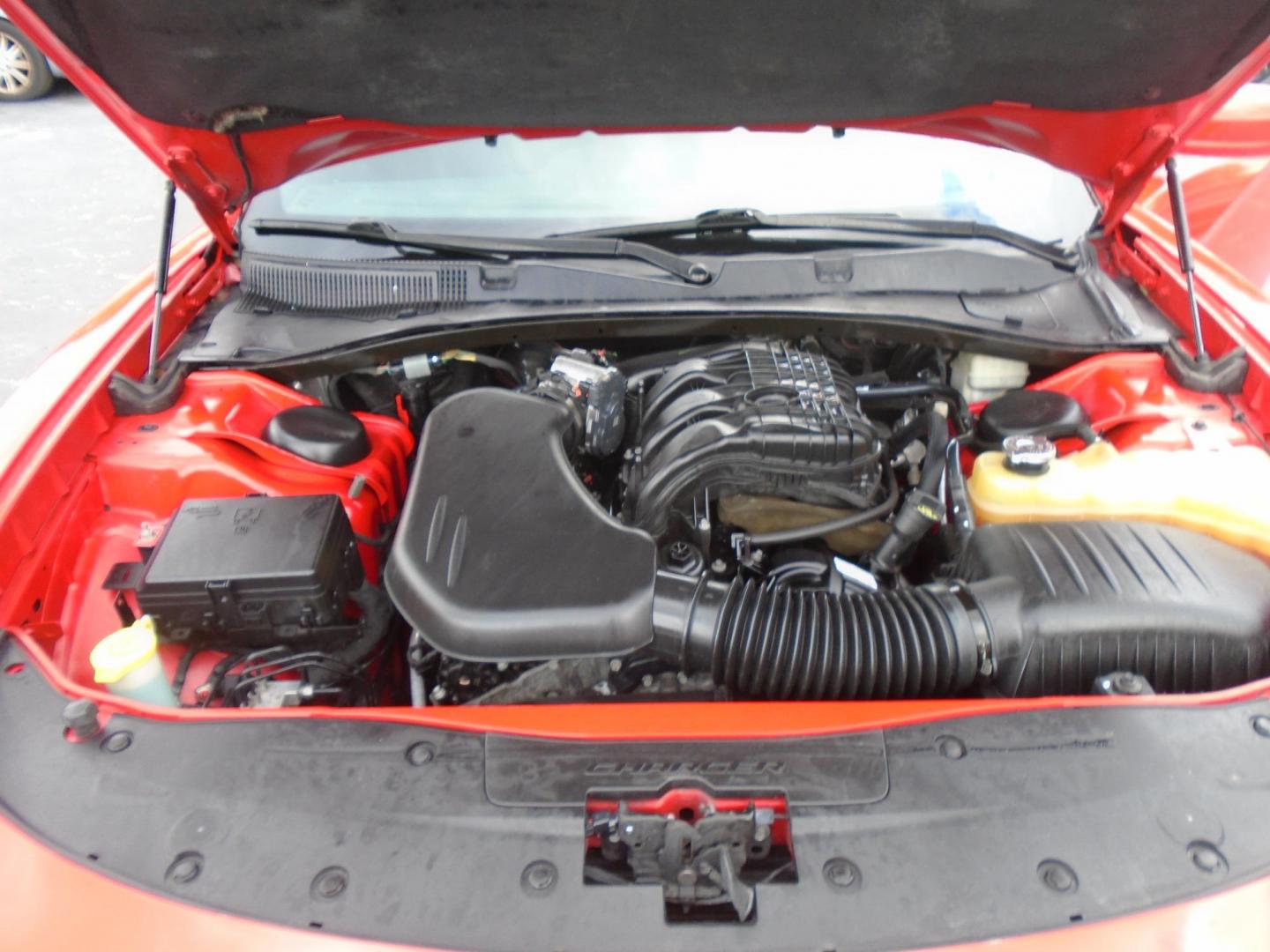 2015 RED /BLACK Dodge Charger SXT (2C3CDXHG9FH) with an 3.6L V6 DOHC 24V engine, 8-Speed Automatic transmission, located at 6112 N Florida Avenue, Tampa, FL, 33604, (888) 521-5131, 27.954929, -82.459534 - Just 499$ down plus tax & tag. - Photo#9