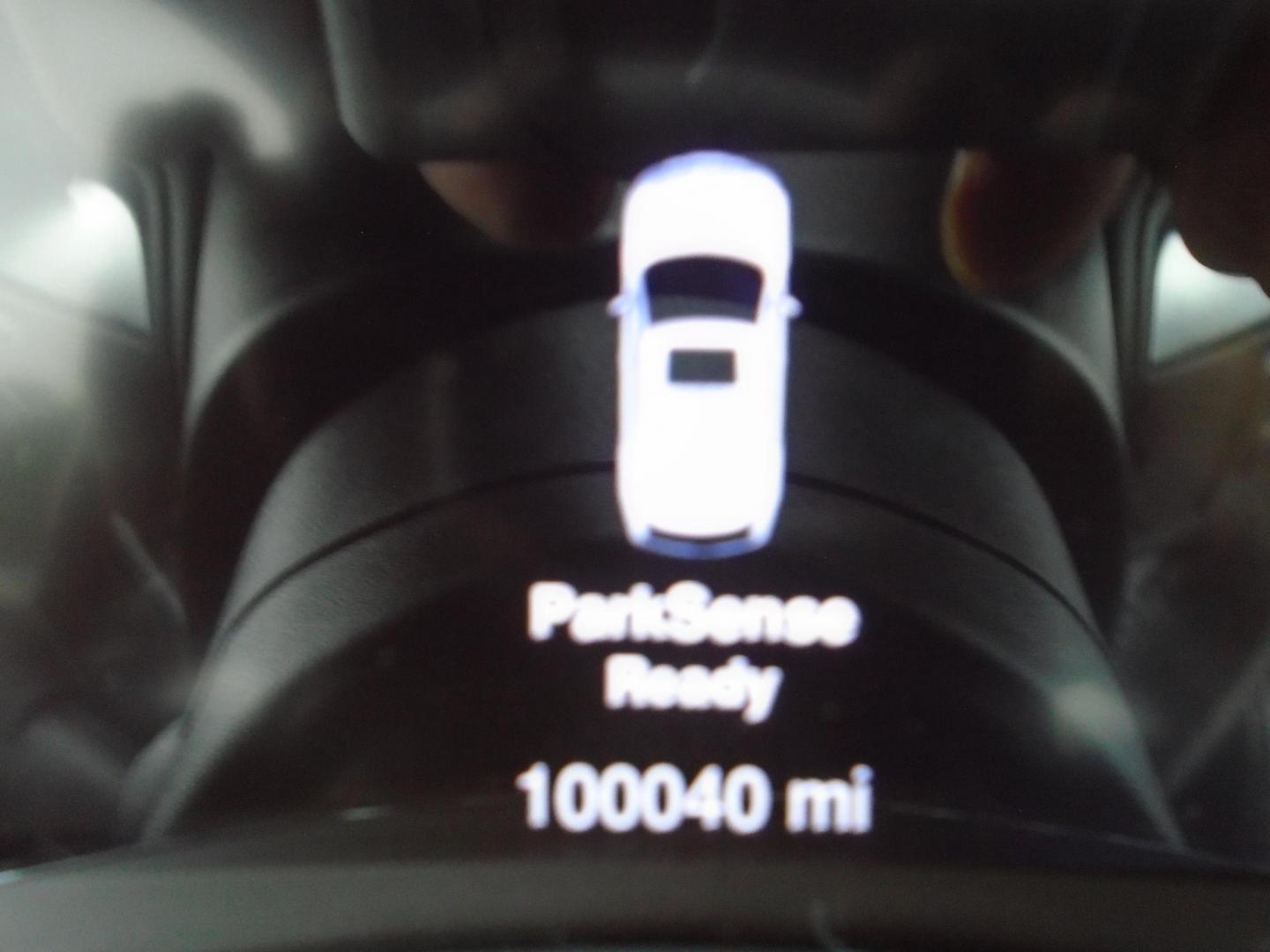 2014 SILVER /Black Jeep Grand Cherokee Limited 4WD (1C4RJFBG5EC) with an 3.6L V6 DOHC 24V engine, 5-Speed Automatic transmission, located at 6112 N Florida Avenue, Tampa, FL, 33604, (888) 521-5131, 27.954929, -82.459534 - 499$ down plus tax & tag. - Photo#20