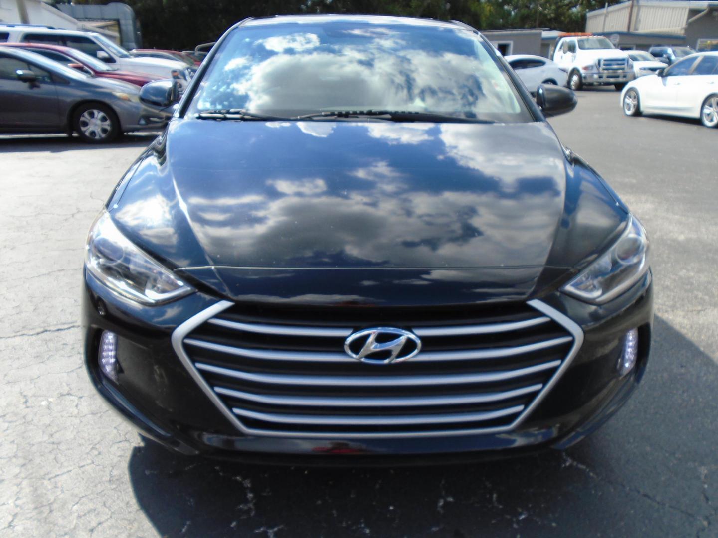 2018 BLACK /Beige Hyundai Elantra Limited (5NPD84LF5JH) with an 1.8L L4 DOHC 16V engine, 6A transmission, located at 6112 N Florida Avenue, Tampa, FL, 33604, (888) 521-5131, 27.954929, -82.459534 - 499$ down plus tax & tag. - Photo#1