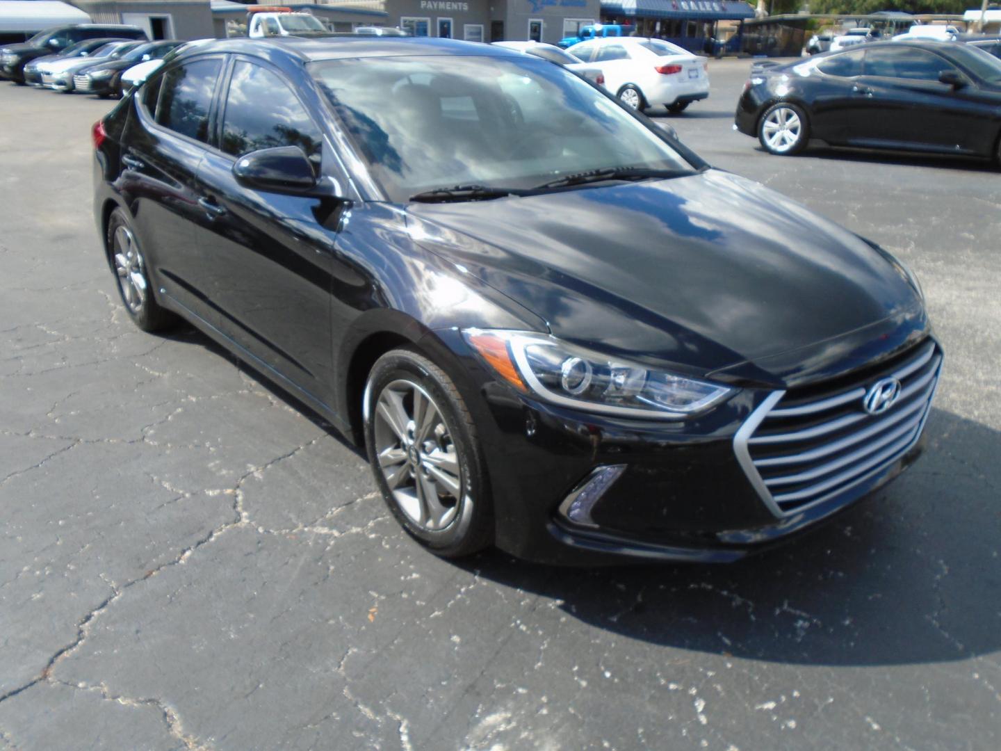 2018 BLACK /Beige Hyundai Elantra Limited (5NPD84LF5JH) with an 1.8L L4 DOHC 16V engine, 6A transmission, located at 6112 N Florida Avenue, Tampa, FL, 33604, (888) 521-5131, 27.954929, -82.459534 - 499$ down plus tax & tag. - Photo#2