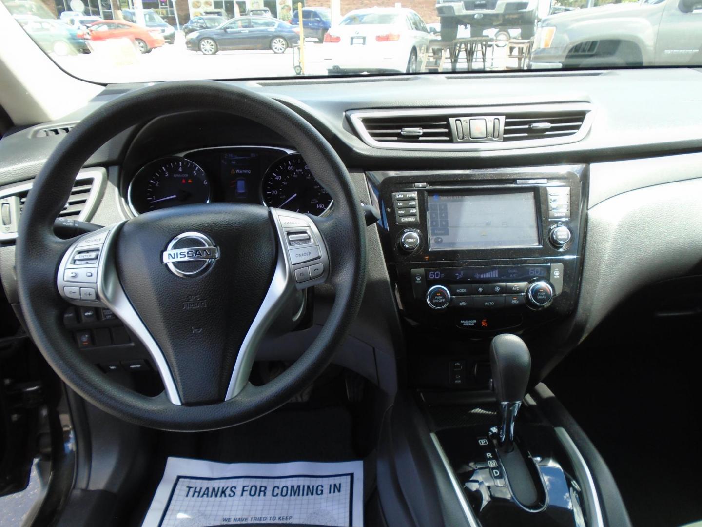 2015 GREEN /Grey Nissan Rogue S 2WD (5N1AT2MT5FC) with an 2.5L L4 DOHC 16V engine, Continuously Variable Transmission transmission, located at 6112 N Florida Avenue, Tampa, FL, 33604, (888) 521-5131, 27.954929, -82.459534 - 499$ Down plus tax & tag. - Photo#5