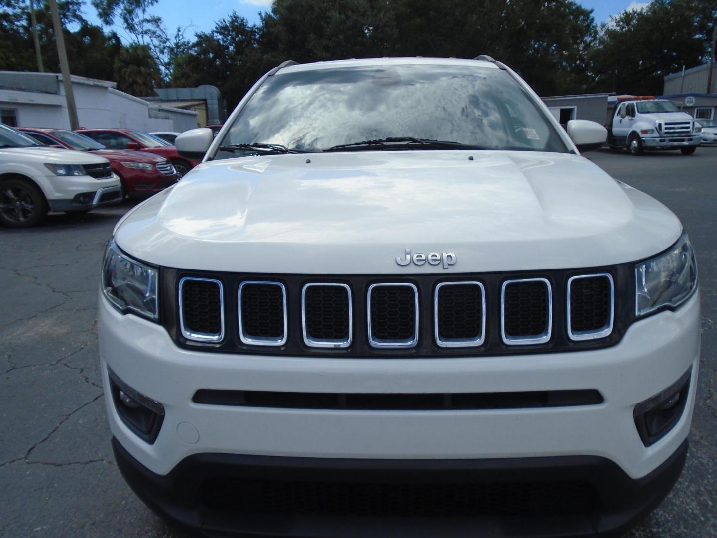 2017 White /WHITE & BLACK Jeep Compass Sport FWD (3C4NJCBB3HT) with an 2.4L L4 DOHC 16V engine, located at 6112 N Florida Avenue, Tampa, FL, 33604, (888) 521-5131, 27.954929, -82.459534 - 499$ DOWN PLUS TAX & TAG. - Photo#1