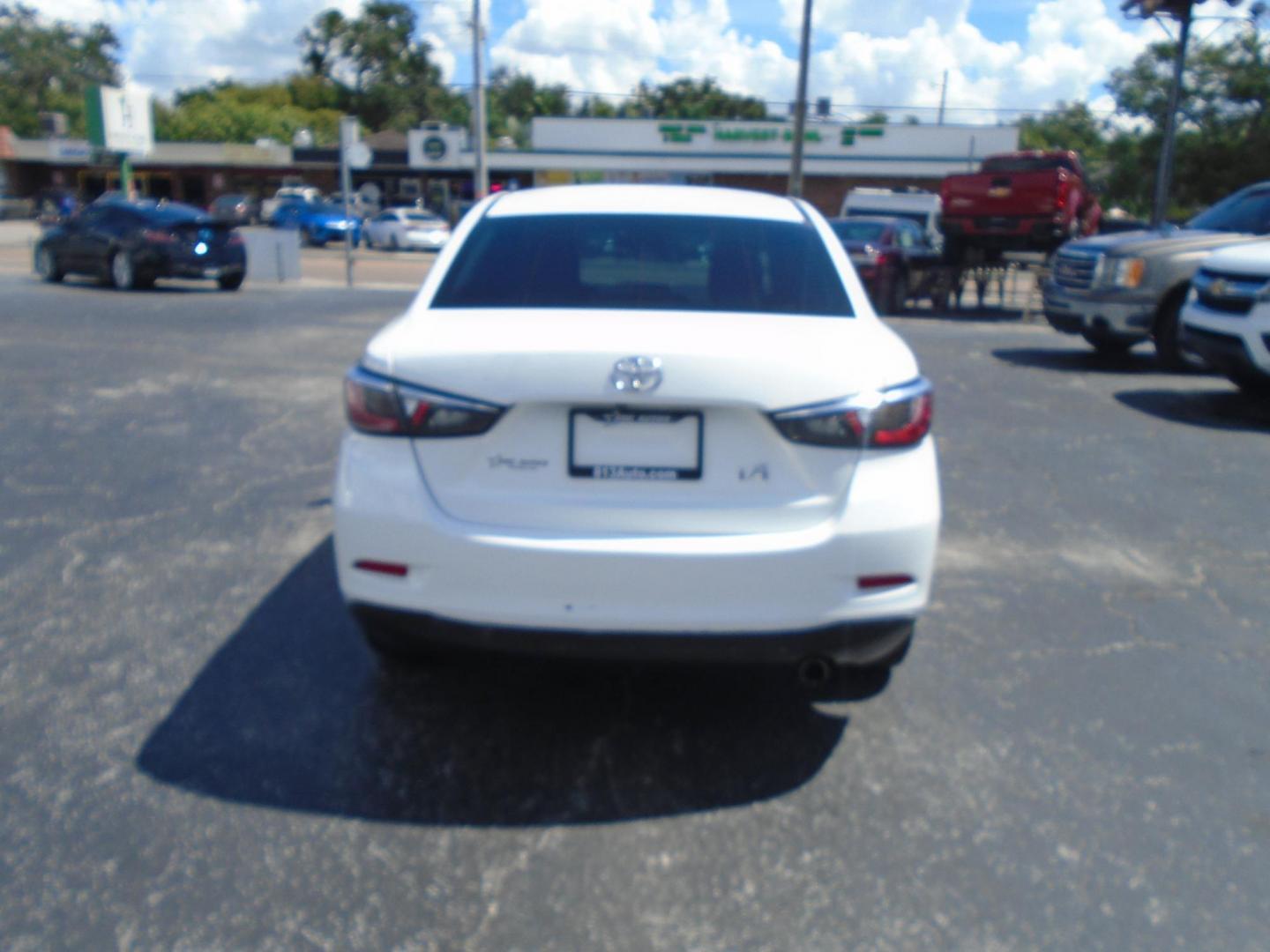 2017 White /Grey & blue Scion Yaris iA 6M (3MYDLBYV1HY) with an 1.5L L4 DOHC 16V engine, 6M transmission, located at 6112 N Florida Avenue, Tampa, FL, 33604, (888) 521-5131, 27.954929, -82.459534 - 499$ down plus tax & tag. - Photo#7