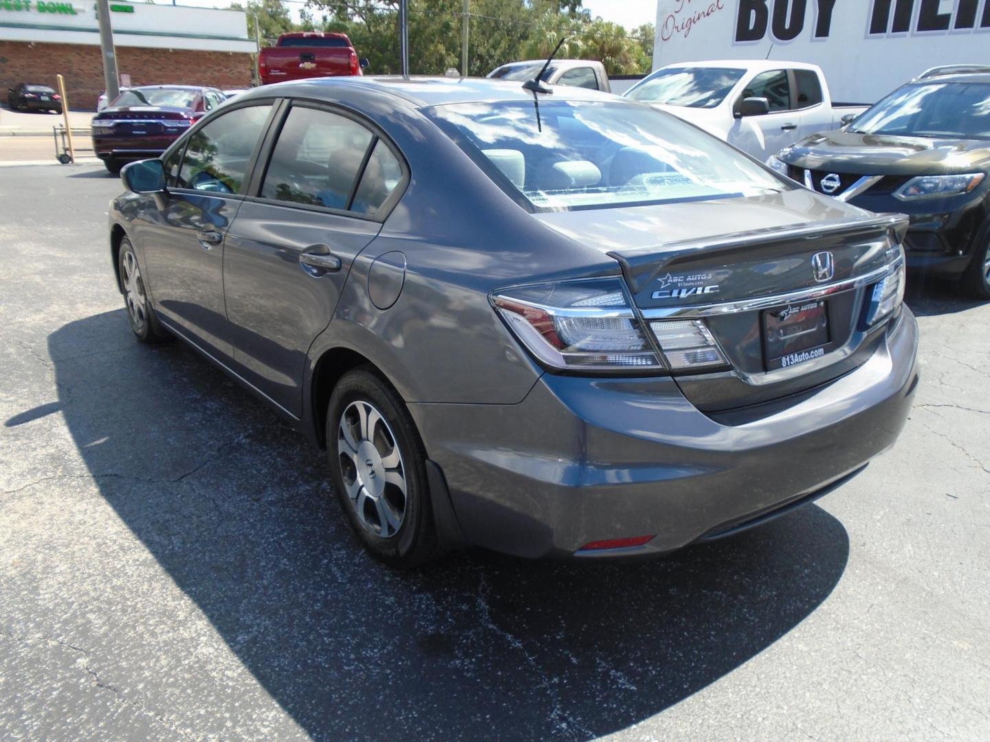 2015 GRAY /Beige Honda Civic Hybrid CVT (19XFB4F29FE) with an 1.5L L4 SOHC 8V HYBRID engine, CVT transmission, located at 6112 N Florida Avenue, Tampa, FL, 33604, (888) 521-5131, 27.954929, -82.459534 - 499$ down plus tax & tag. - Photo#5