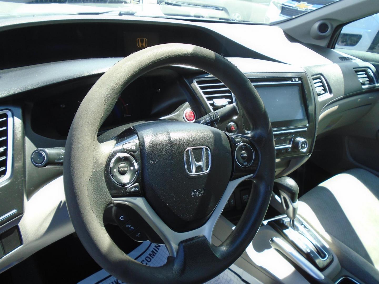 2015 GRAY /Beige Honda Civic Hybrid CVT (19XFB4F29FE) with an 1.5L L4 SOHC 8V HYBRID engine, CVT transmission, located at 6112 N Florida Avenue, Tampa, FL, 33604, (888) 521-5131, 27.954929, -82.459534 - 499$ down plus tax & tag. - Photo#9