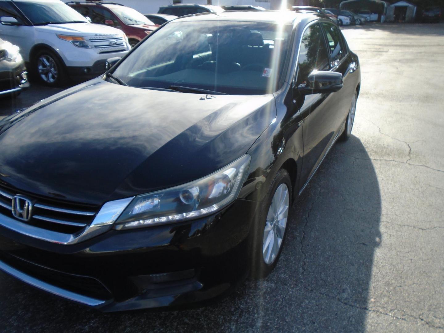 2014 BLACK /Black Honda Accord EX-L V6 Sedan AT (1HGCR3F82EA) with an 3.5L V6 SOHC 24V engine, 6-Speed Automatic transmission, located at 6112 N Florida Avenue, Tampa, FL, 33604, (888) 521-5131, 27.954929, -82.459534 - 499$ down plus tax & tag. - Photo#2
