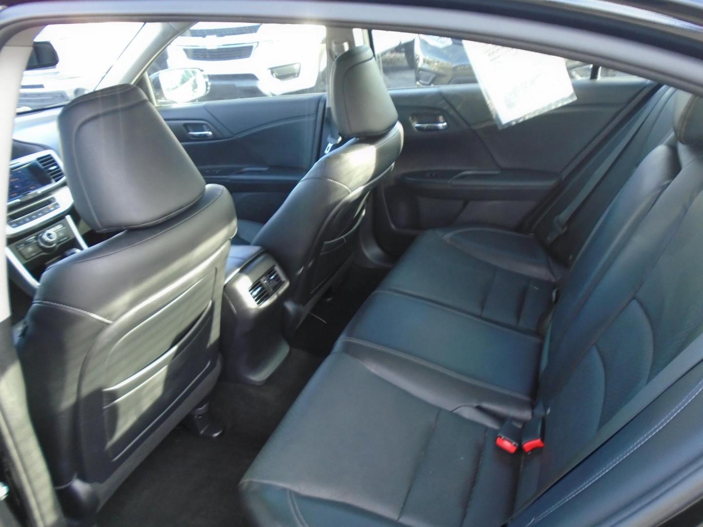 2014 BLACK /Black Honda Accord EX-L V6 Sedan AT (1HGCR3F82EA) with an 3.5L V6 SOHC 24V engine, 6-Speed Automatic transmission, located at 6112 N Florida Avenue, Tampa, FL, 33604, (888) 521-5131, 27.954929, -82.459534 - 499$ down plus tax & tag. - Photo#5