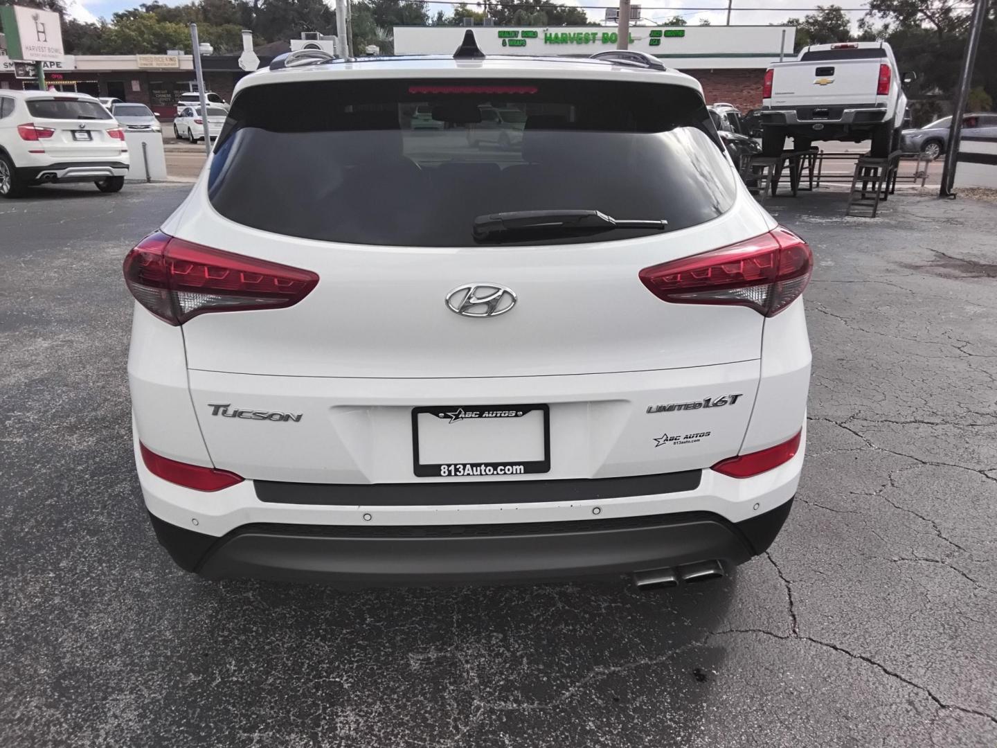 2016 White /Beige Hyundai Tucson Eco (KM8J33A25GU) with an 1.6L L4 DOHC 16V engine, 7A transmission, located at 6112 N Florida Avenue, Tampa, FL, 33604, (888) 521-5131, 27.954929, -82.459534 - 499$ down plus tax & tag. - Photo#8