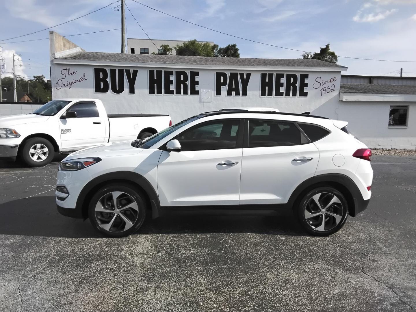 2016 White /Beige Hyundai Tucson Eco (KM8J33A25GU) with an 1.6L L4 DOHC 16V engine, 7A transmission, located at 6112 N Florida Avenue, Tampa, FL, 33604, (888) 521-5131, 27.954929, -82.459534 - 499$ down plus tax & tag. - Photo#0