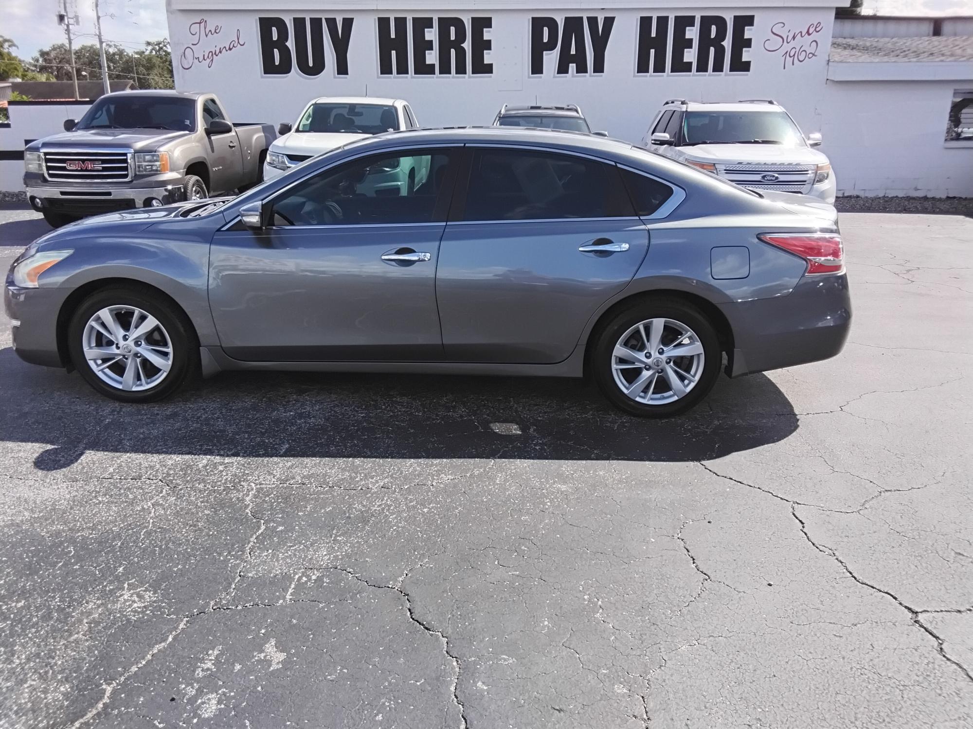 photo of 2015 Nissan Altima 2.5 S