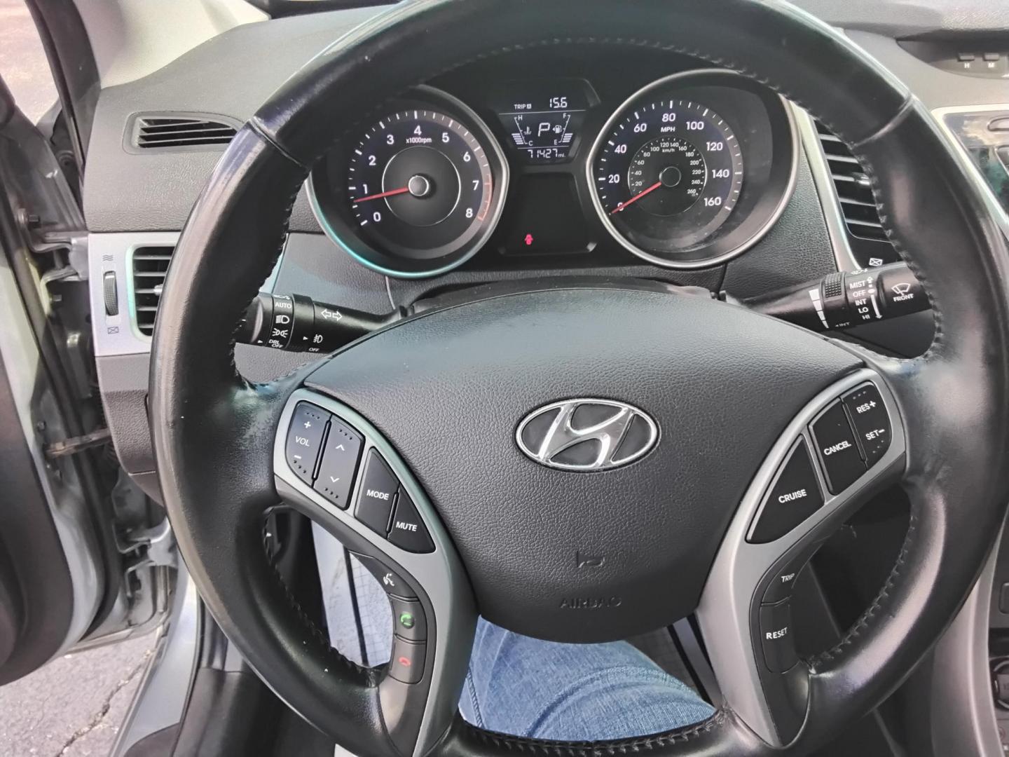 2016 SILVER /Grey Hyundai Elantra Limited (5NPDH4AE3GH) with an 1.8L L4 DOHC 16V engine, 6-Speed Automatic transmission, located at 6112 N Florida Avenue, Tampa, FL, 33604, (888) 521-5131, 27.954929, -82.459534 - 499$ DOWN PLUS TAX & TAG. - Photo#10