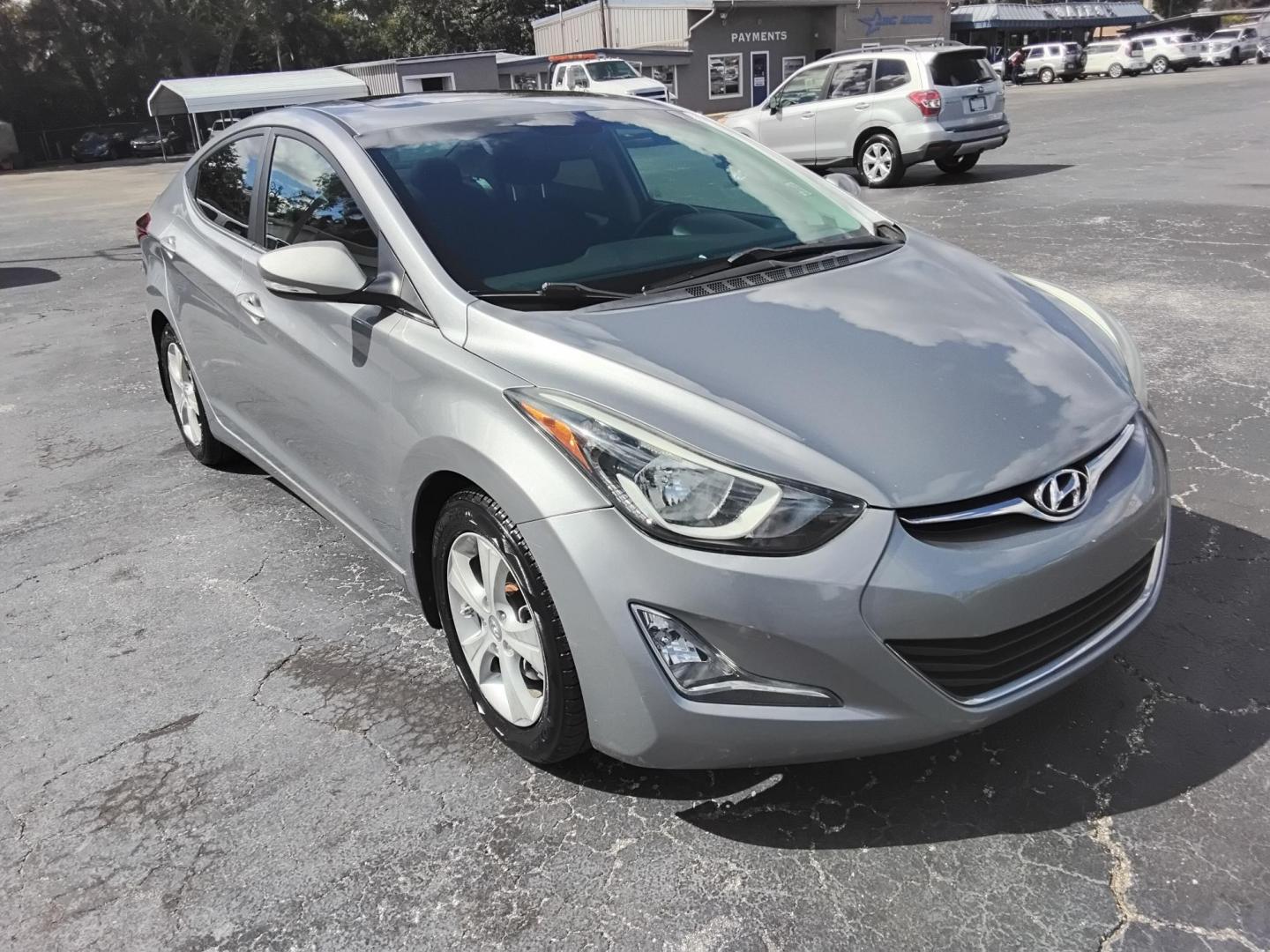 2016 SILVER /Grey Hyundai Elantra Limited (5NPDH4AE3GH) with an 1.8L L4 DOHC 16V engine, 6-Speed Automatic transmission, located at 6112 N Florida Avenue, Tampa, FL, 33604, (888) 521-5131, 27.954929, -82.459534 - 499$ DOWN PLUS TAX & TAG. - Photo#4