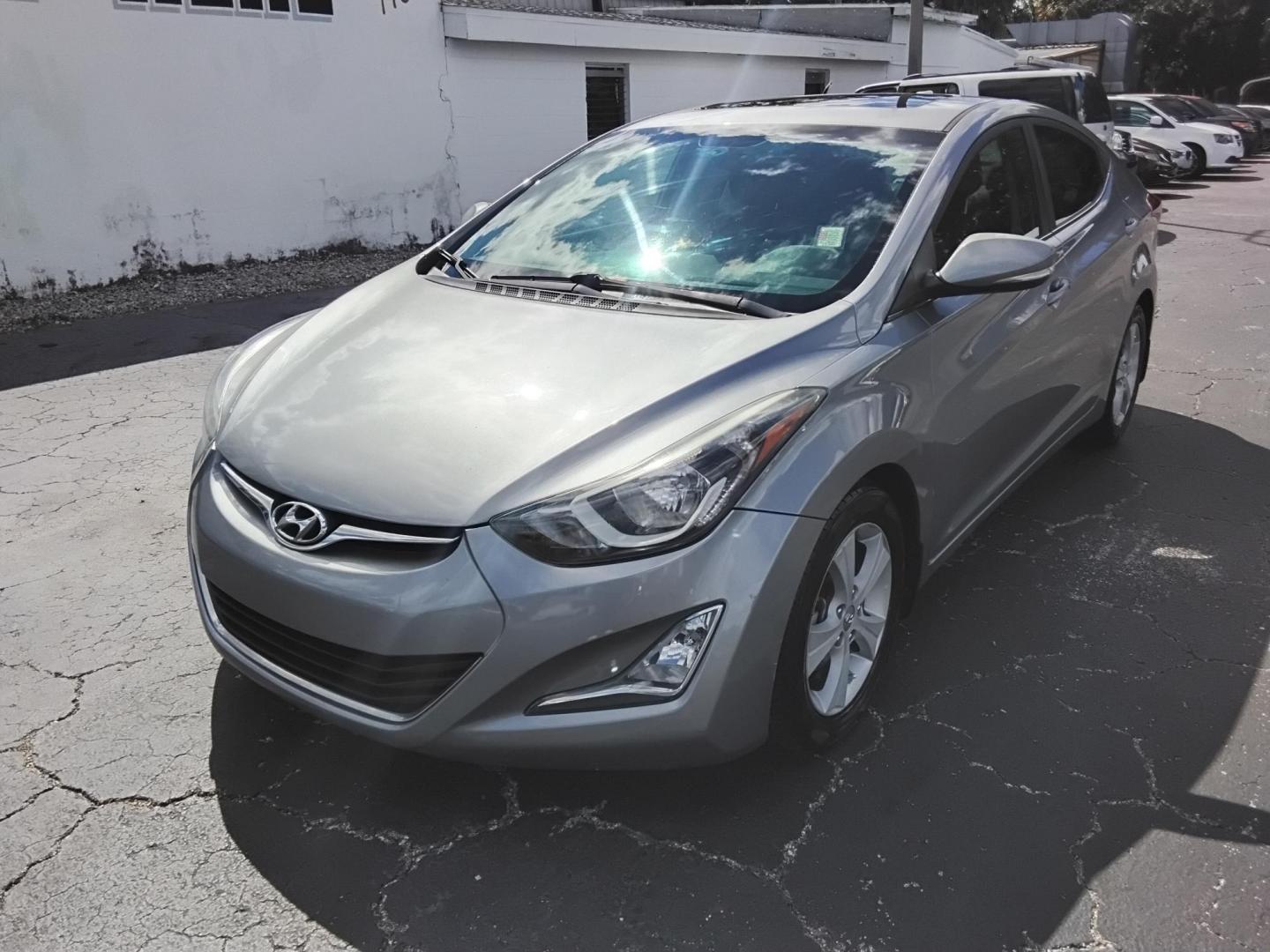 2016 SILVER /Grey Hyundai Elantra Limited (5NPDH4AE3GH) with an 1.8L L4 DOHC 16V engine, 6-Speed Automatic transmission, located at 6112 N Florida Avenue, Tampa, FL, 33604, (888) 521-5131, 27.954929, -82.459534 - 499$ DOWN PLUS TAX & TAG. - Photo#3