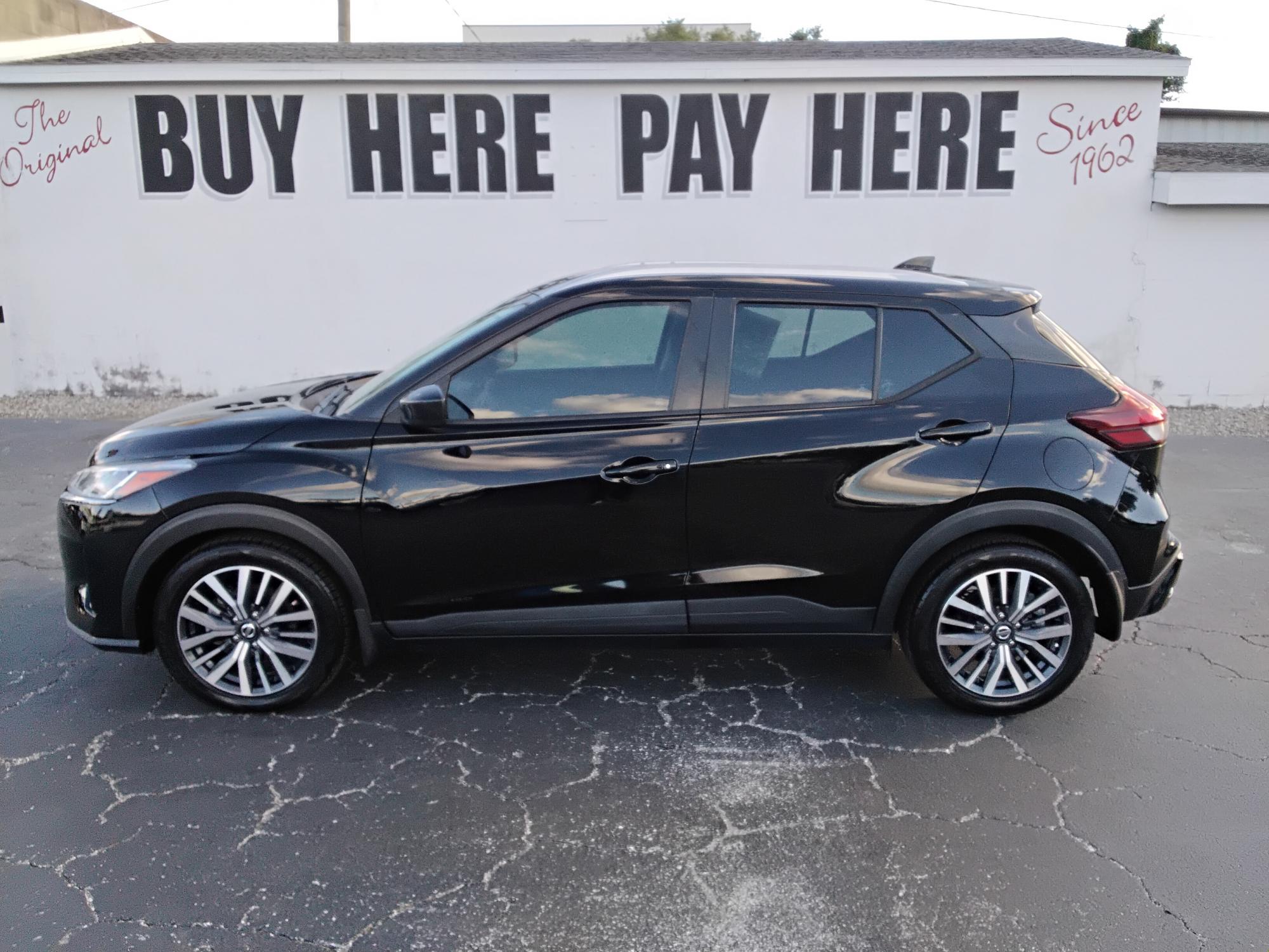 photo of 2021 Nissan Kicks SV