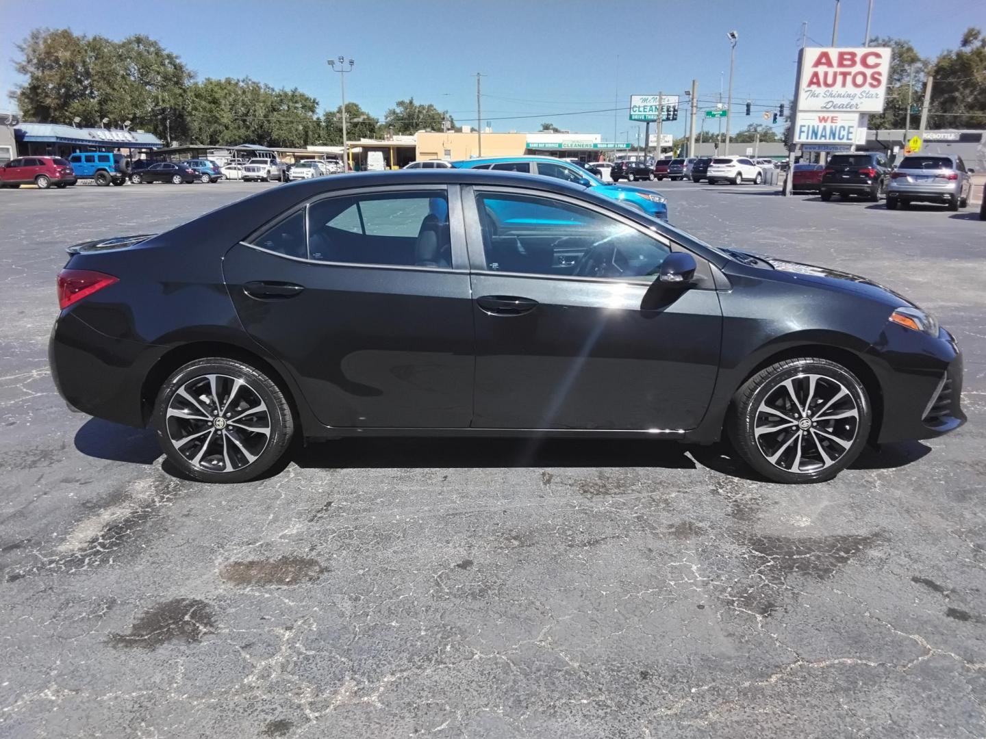 2017 BLACK /Grey Toyota Corolla L CVT (2T1BURHE6HC) with an 1.8L L4 DOHC 16V engine, CVT transmission, located at 6112 N Florida Avenue, Tampa, FL, 33604, (888) 521-5131, 27.954929, -82.459534 - 499$ DOWN PLUS TAX & TAG. - Photo#1