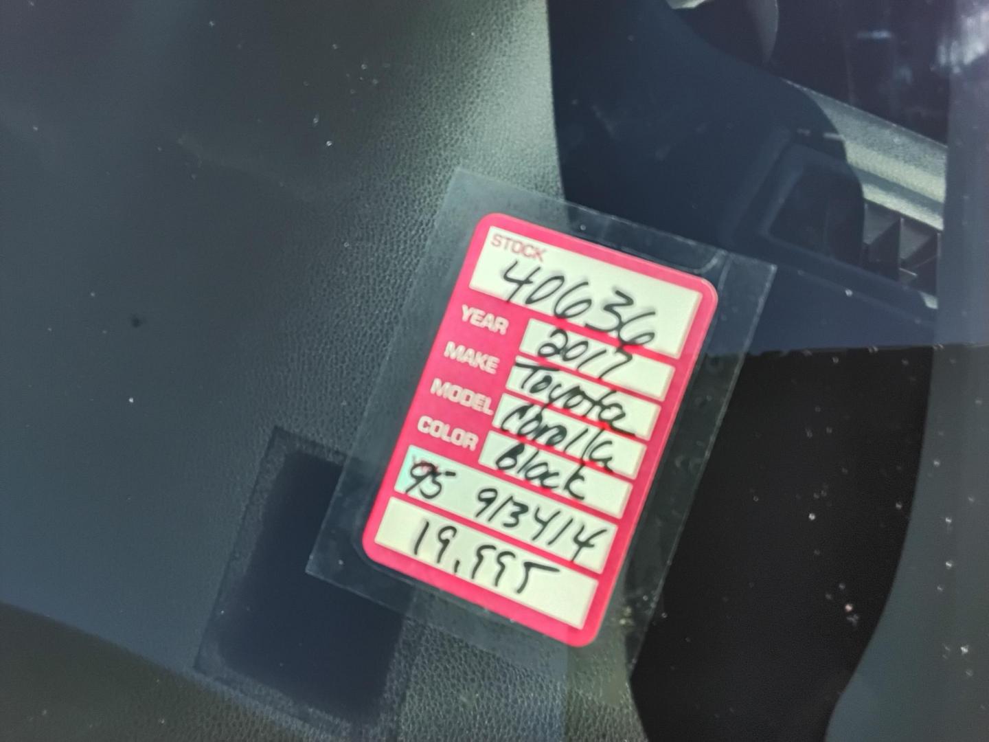 2017 BLACK /Grey Toyota Corolla L CVT (2T1BURHE6HC) with an 1.8L L4 DOHC 16V engine, CVT transmission, located at 6112 N Florida Avenue, Tampa, FL, 33604, (888) 521-5131, 27.954929, -82.459534 - 499$ DOWN PLUS TAX & TAG. - Photo#21