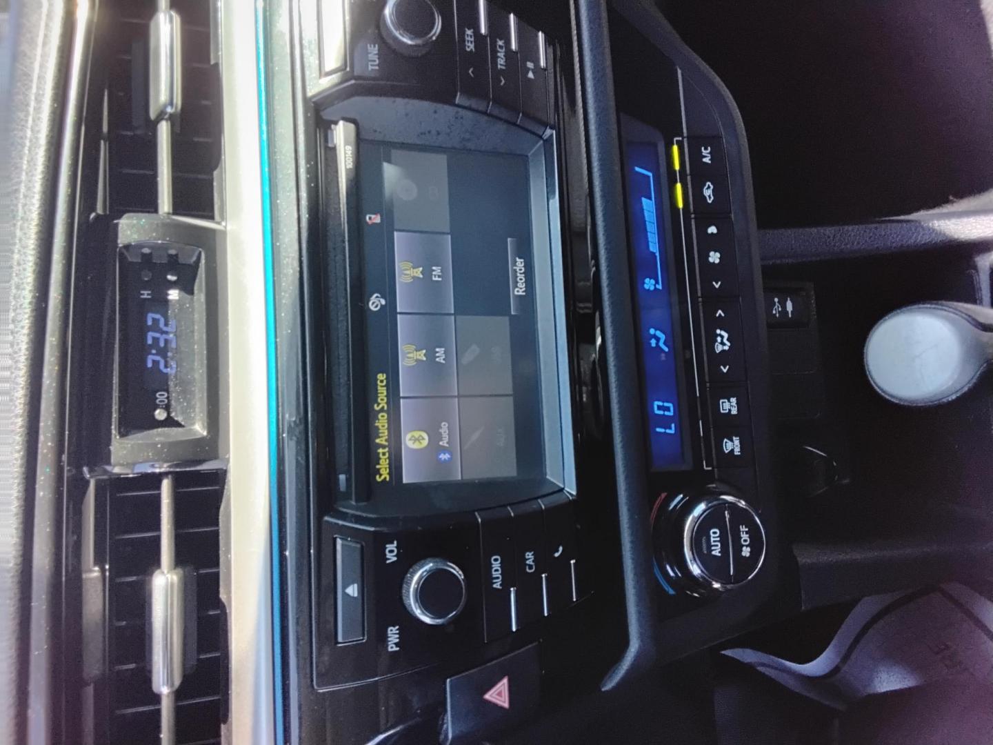 2015 GRAY /Grey Toyota Corolla L 4-Speed AT (2T1BURHEXFC) with an 1.8L L4 DOHC 16V engine, 4-Speed Automatic transmission, located at 6112 N Florida Avenue, Tampa, FL, 33604, (888) 521-5131, 27.954929, -82.459534 - 499$ DOWN PLUS TAX & TAG. - Photo#14