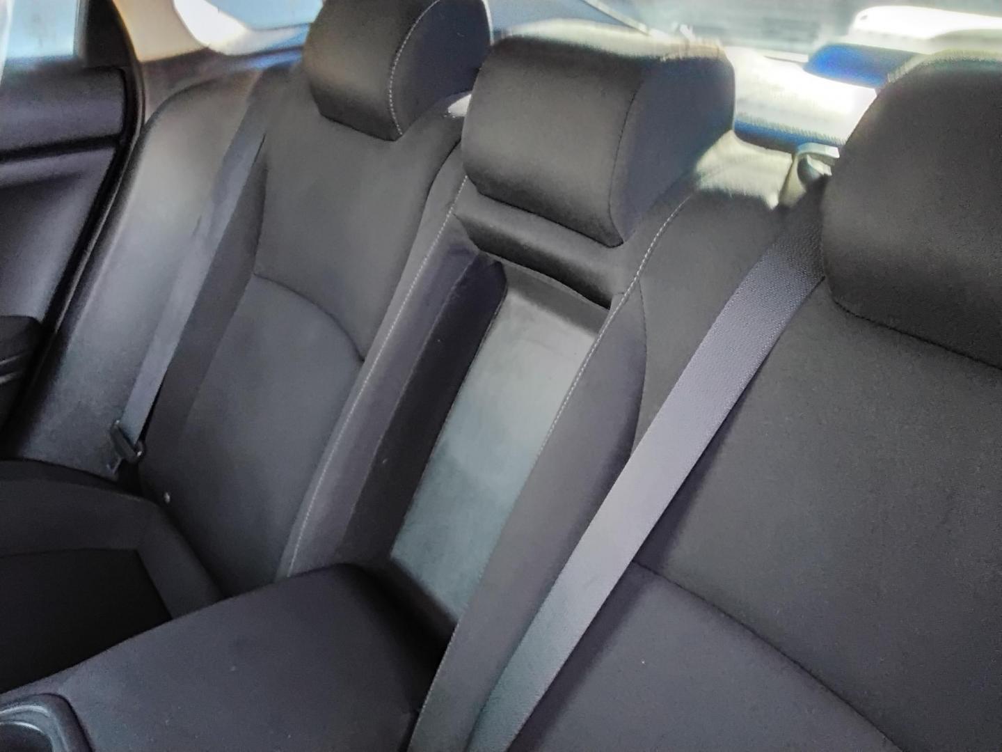 2018 GRAY /Grey Honda Civic EX Sedan CVT (19XFC2F71JE) with an 2.0L L4 DOHC 16V engine, CVT transmission, located at 6112 N Florida Avenue, Tampa, FL, 33604, (888) 521-5131, 27.954929, -82.459534 - 499$ down plus tax & tag. - Photo#9