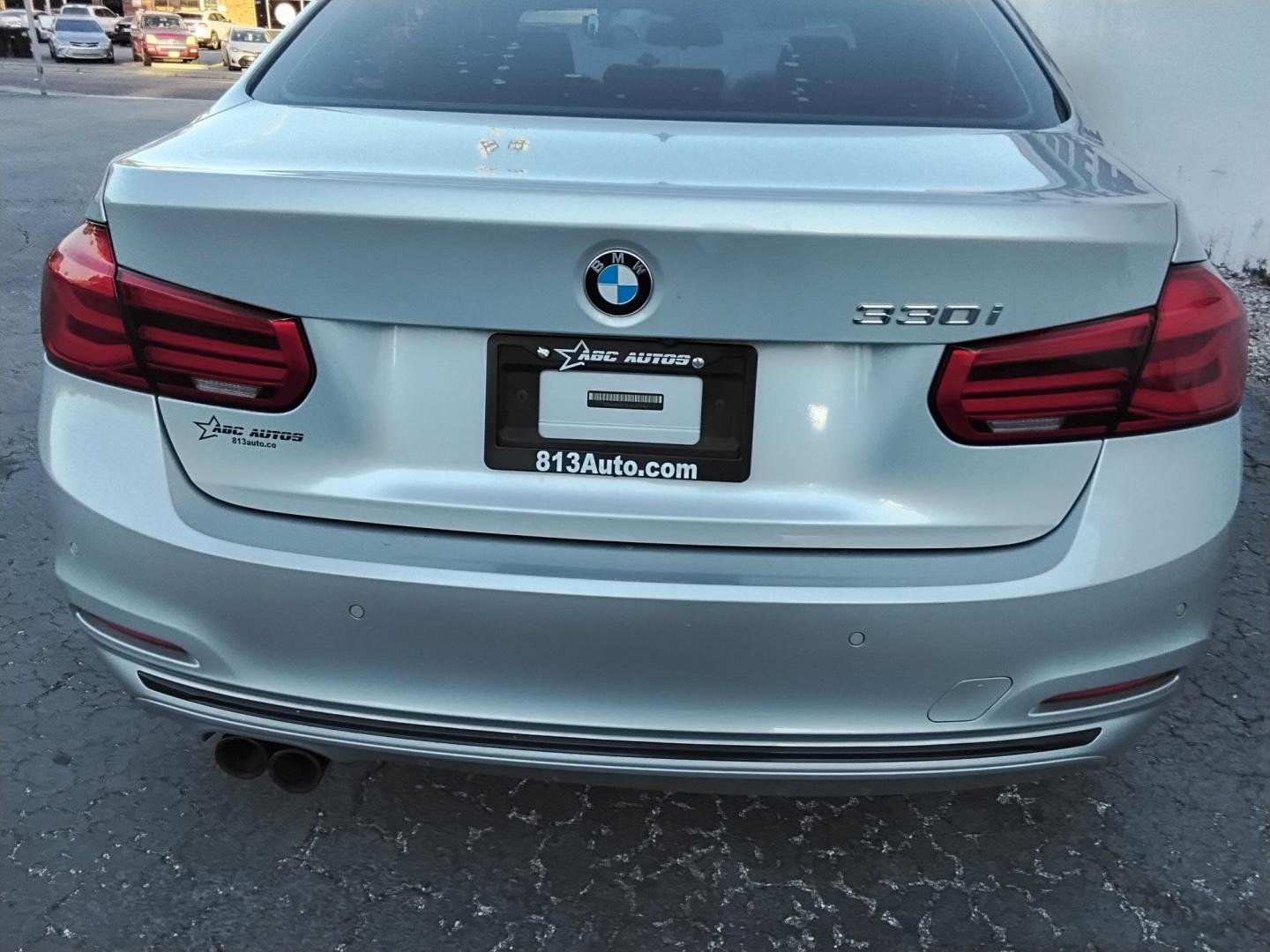 2017 SILVER /Black BMW 3-Series 330i SULEV Sedan (WBA8B9G53HN) with an 3.0L L6 DOHC 24V engine, 8A transmission, located at 6112 N Florida Avenue, Tampa, FL, 33604, (888) 521-5131, 27.954929, -82.459534 - 499$ down plus tax & tag. - Photo#8