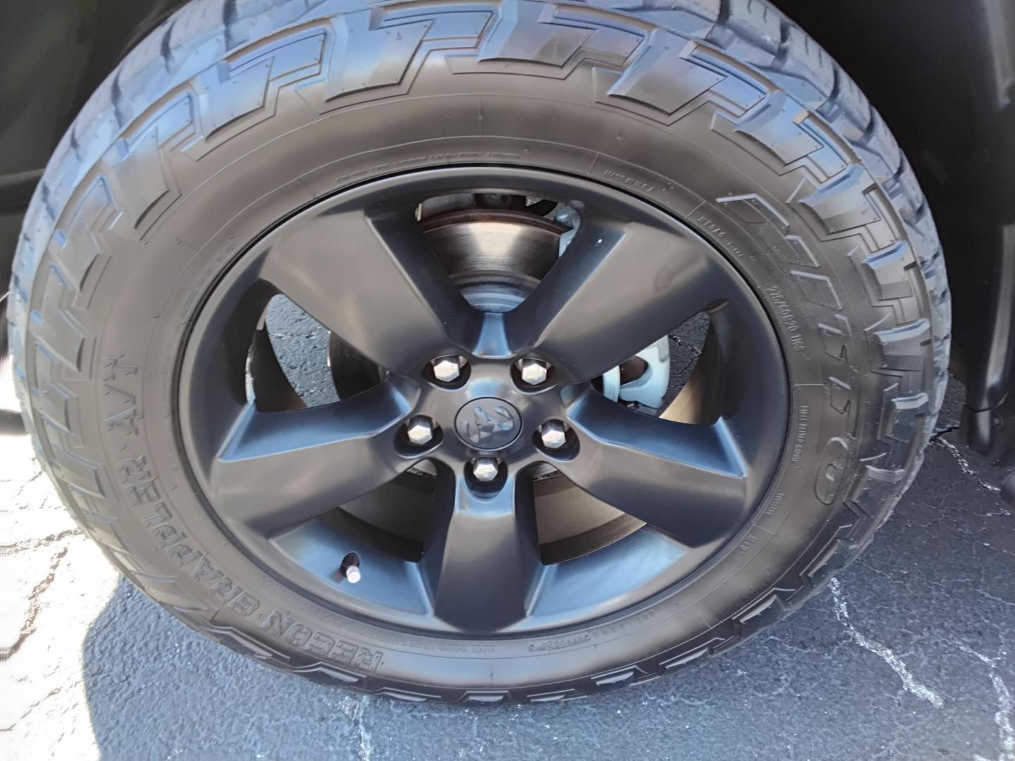 2017 BLACK /Grey RAM 1500 Tradesman Quad Cab 2WD (1C6RR6FT7HS) with an 5.7L V8 OHV 16V engine, 8A transmission, located at 6112 N Florida Avenue, Tampa, FL, 33604, (888) 521-5131, 27.954929, -82.459534 - 499$ down plus tax & tag. - Photo#14