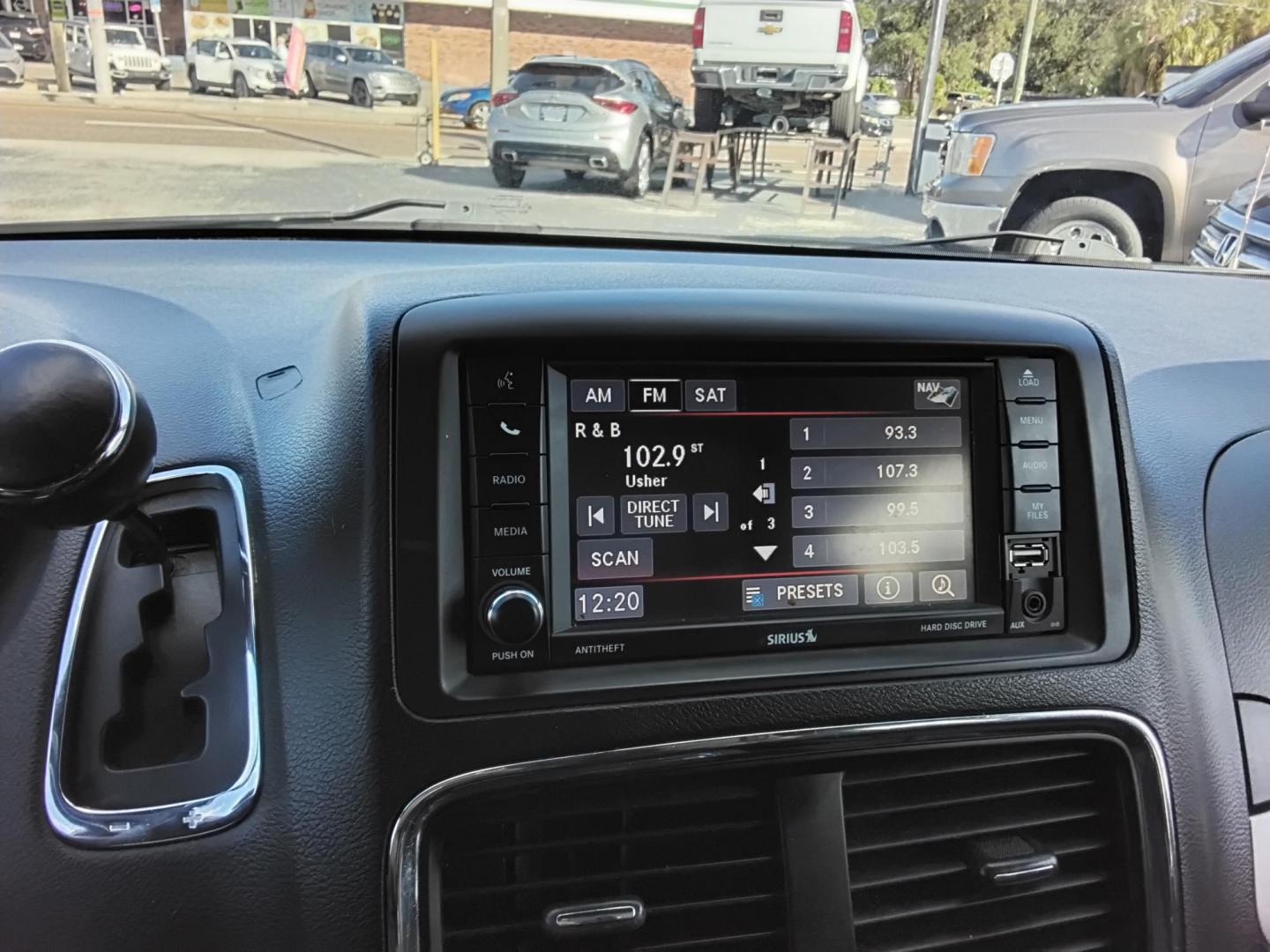 2017 White /Black Dodge Grand Caravan GT (2C4RDGEG0HR) with an 3.6L V6 DOHC 24V engine, 6A transmission, located at 6112 N Florida Avenue, Tampa, FL, 33604, (888) 521-5131, 27.954929, -82.459534 - 499$ down plus tax & tag. - Photo#16